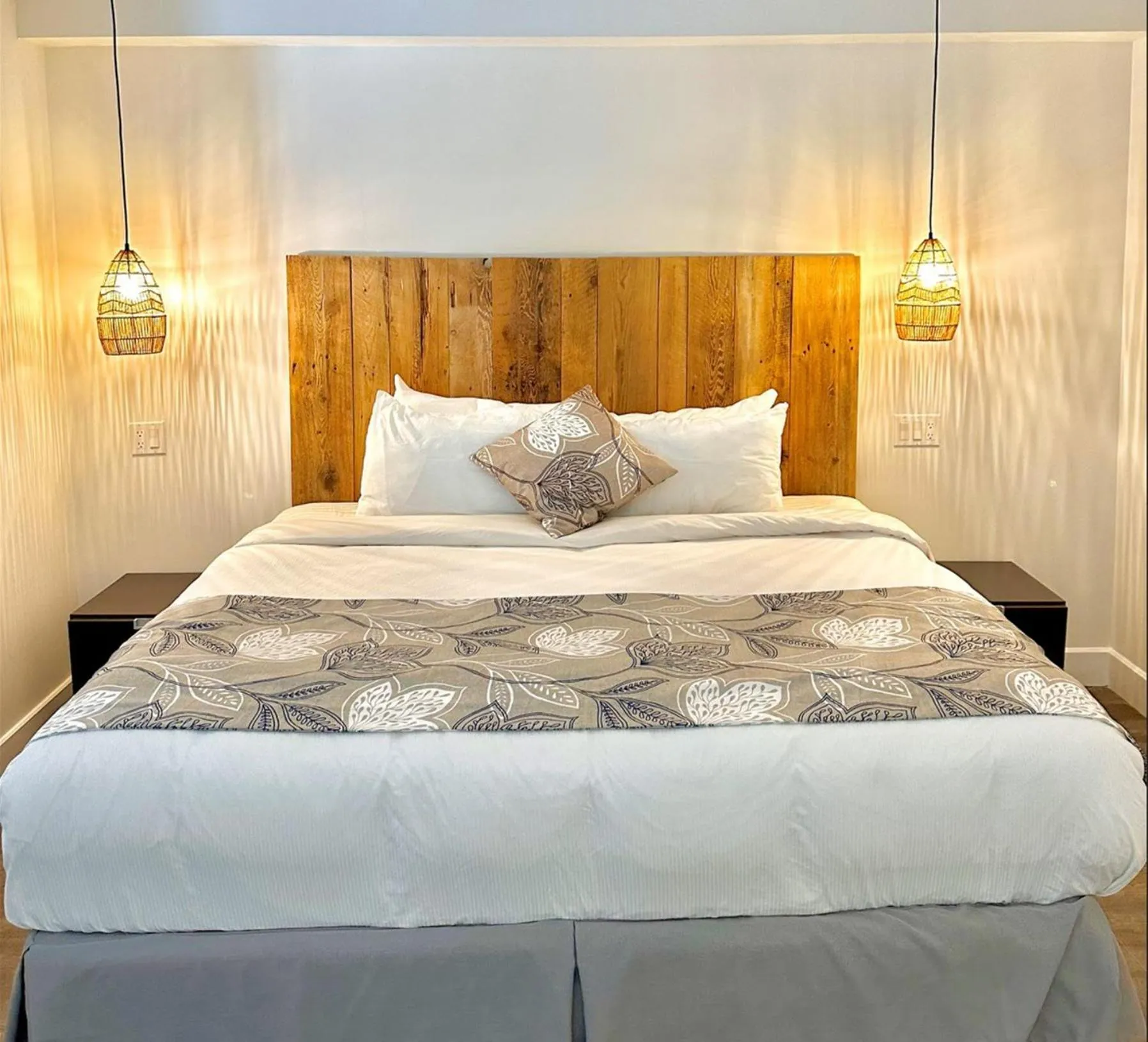 Bed in Hotel Lac Brome