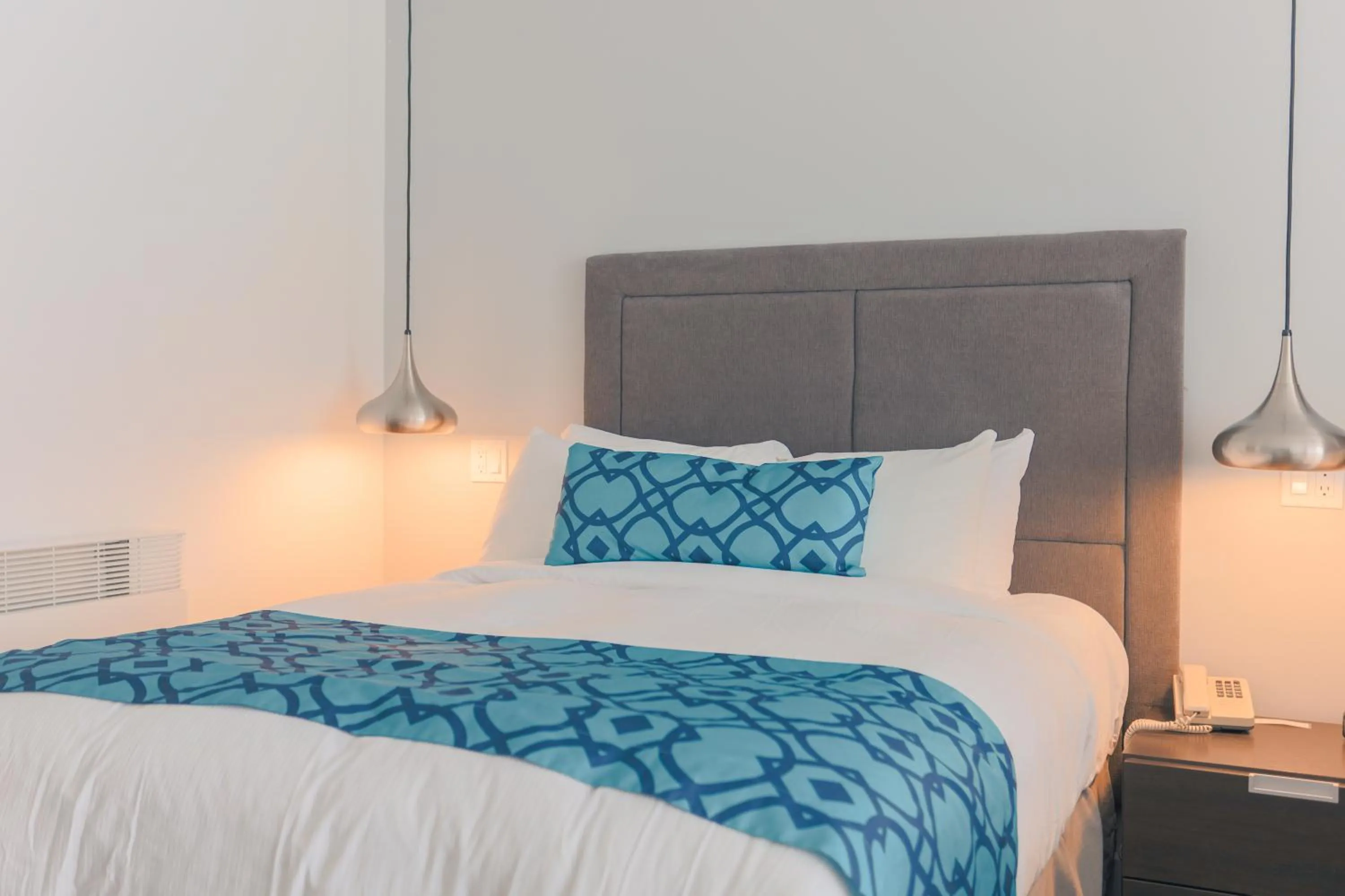 Bed in Hotel Lac Brome