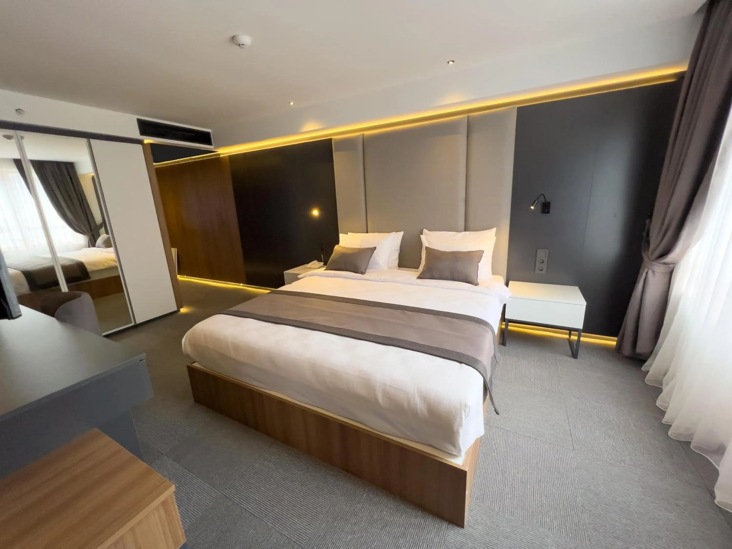 Bed in Sera Lake Center Hotel