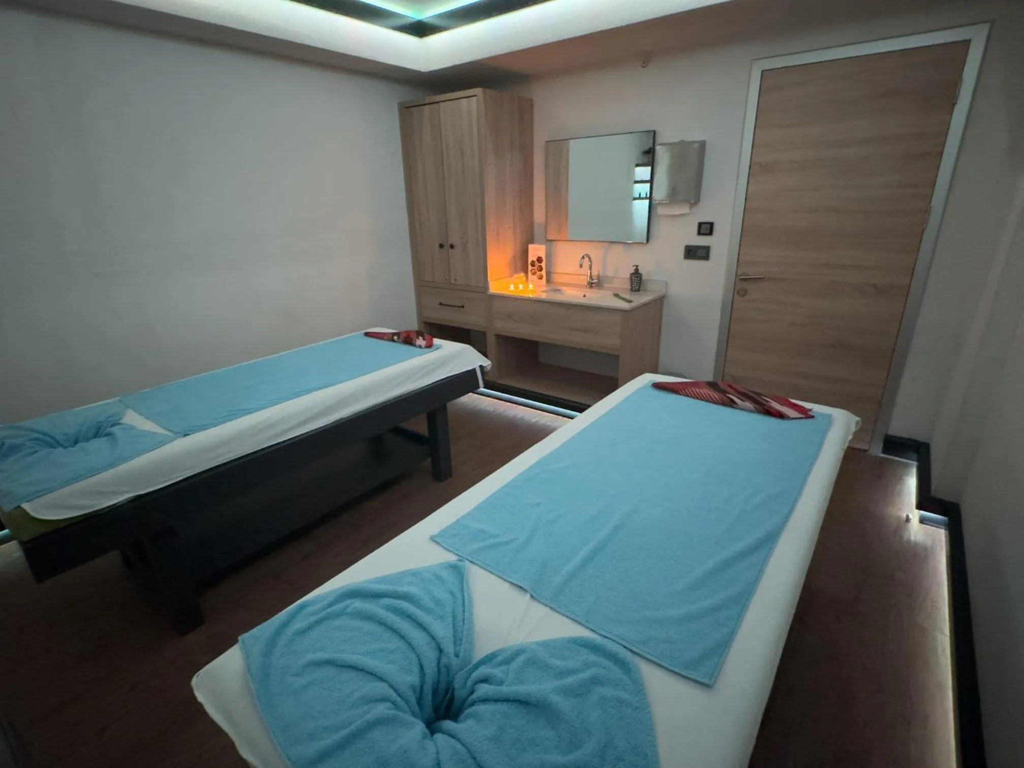 Massage in Sera Lake Center Hotel