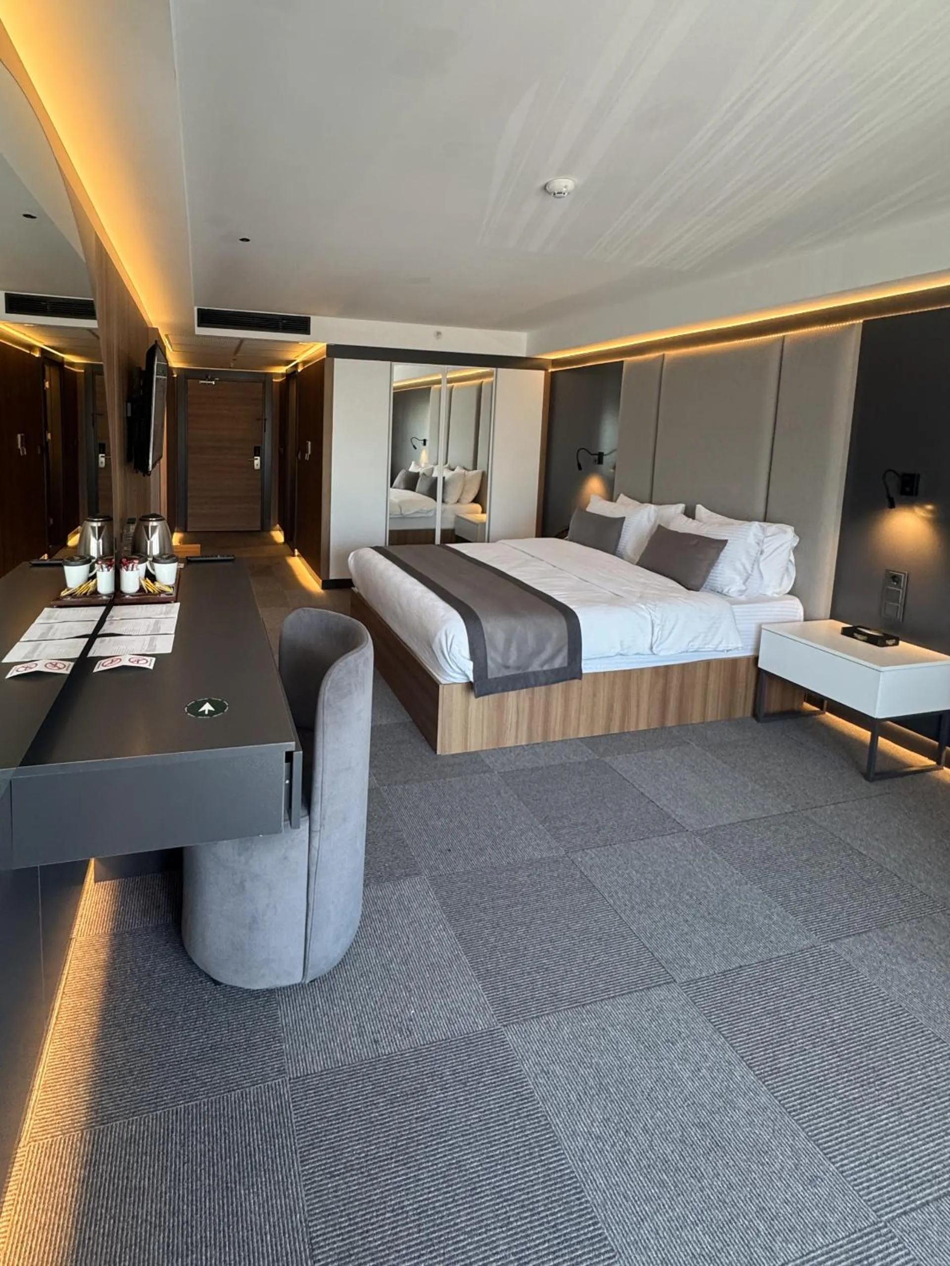 Bed in Sera Lake Center Hotel