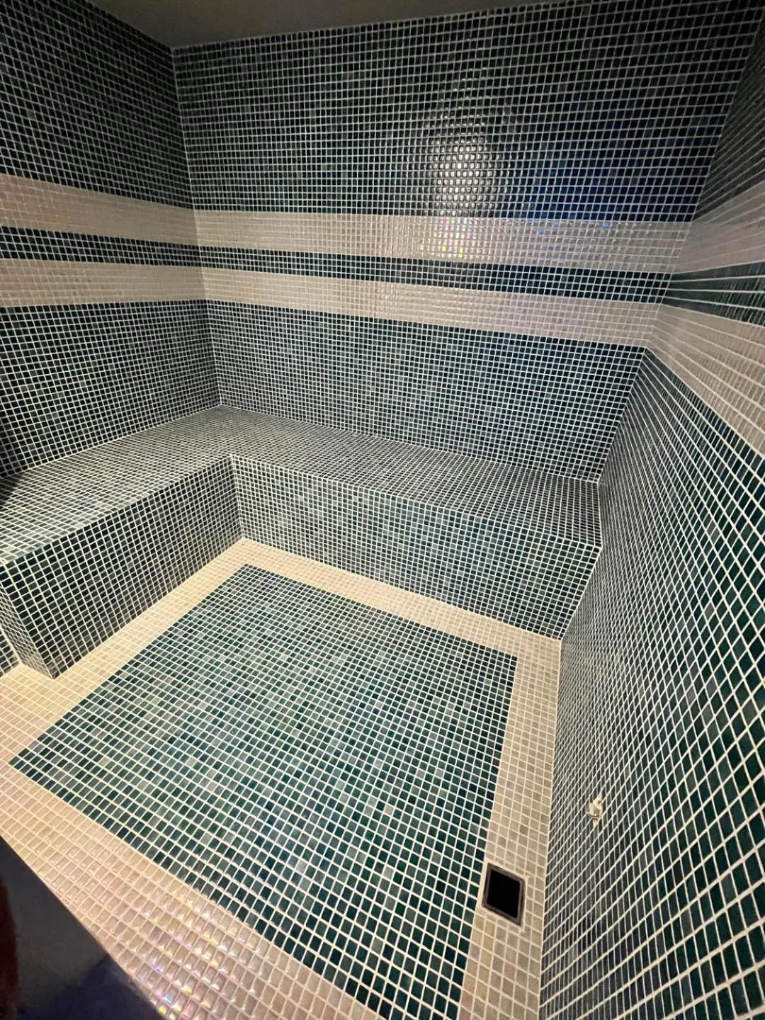 Steam room in Sera Lake Center Hotel