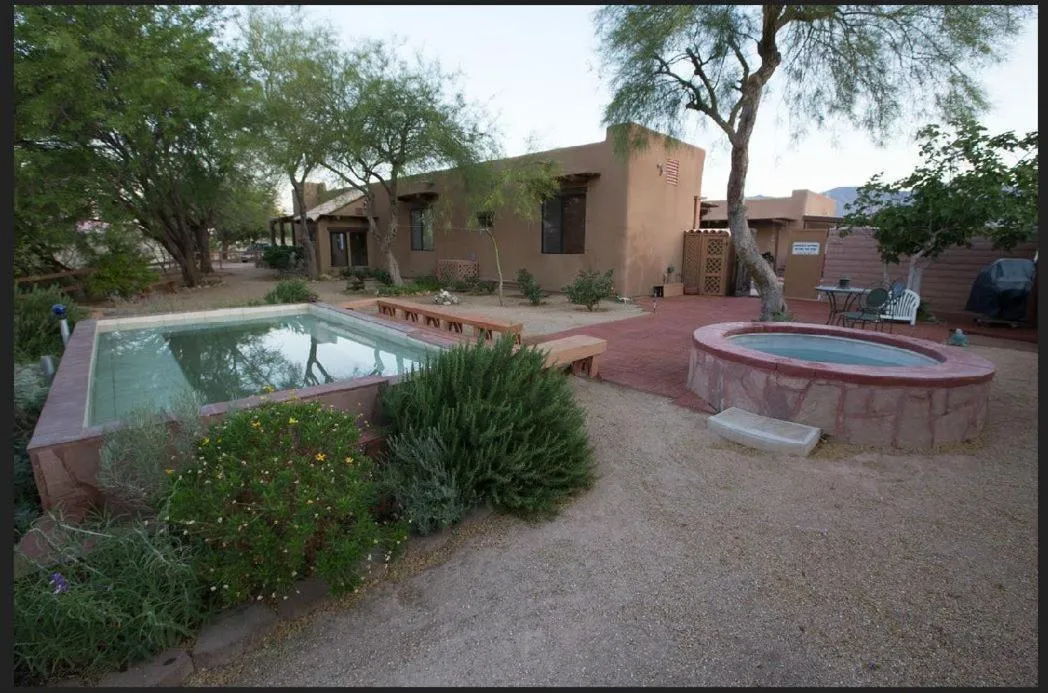 Swimming pool in Turtle Back Mesa Bed and Breakfast