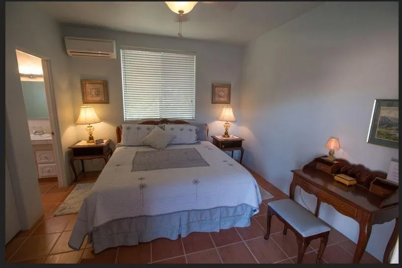 Bed in Turtle Back Mesa Bed and Breakfast