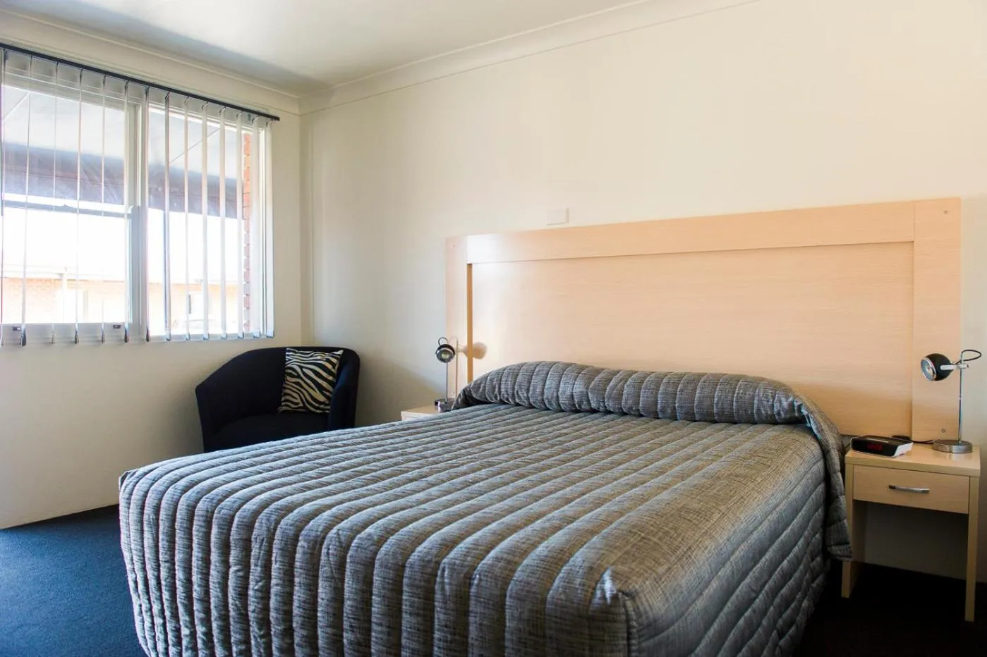 Photo of the whole room, Bed in Cherry Blossom Motor Inn