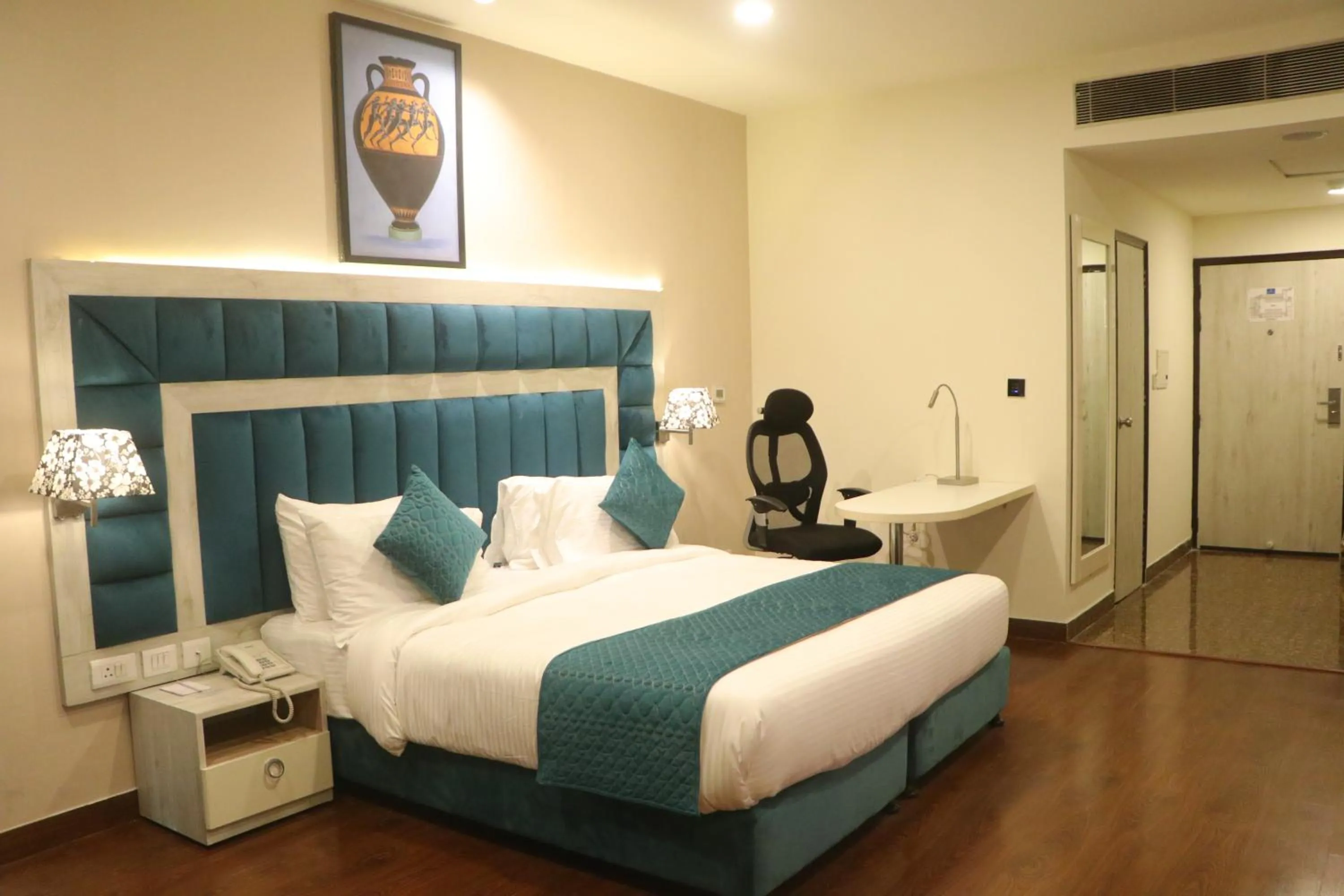 Bed in SK Premium Park, World Square Mall