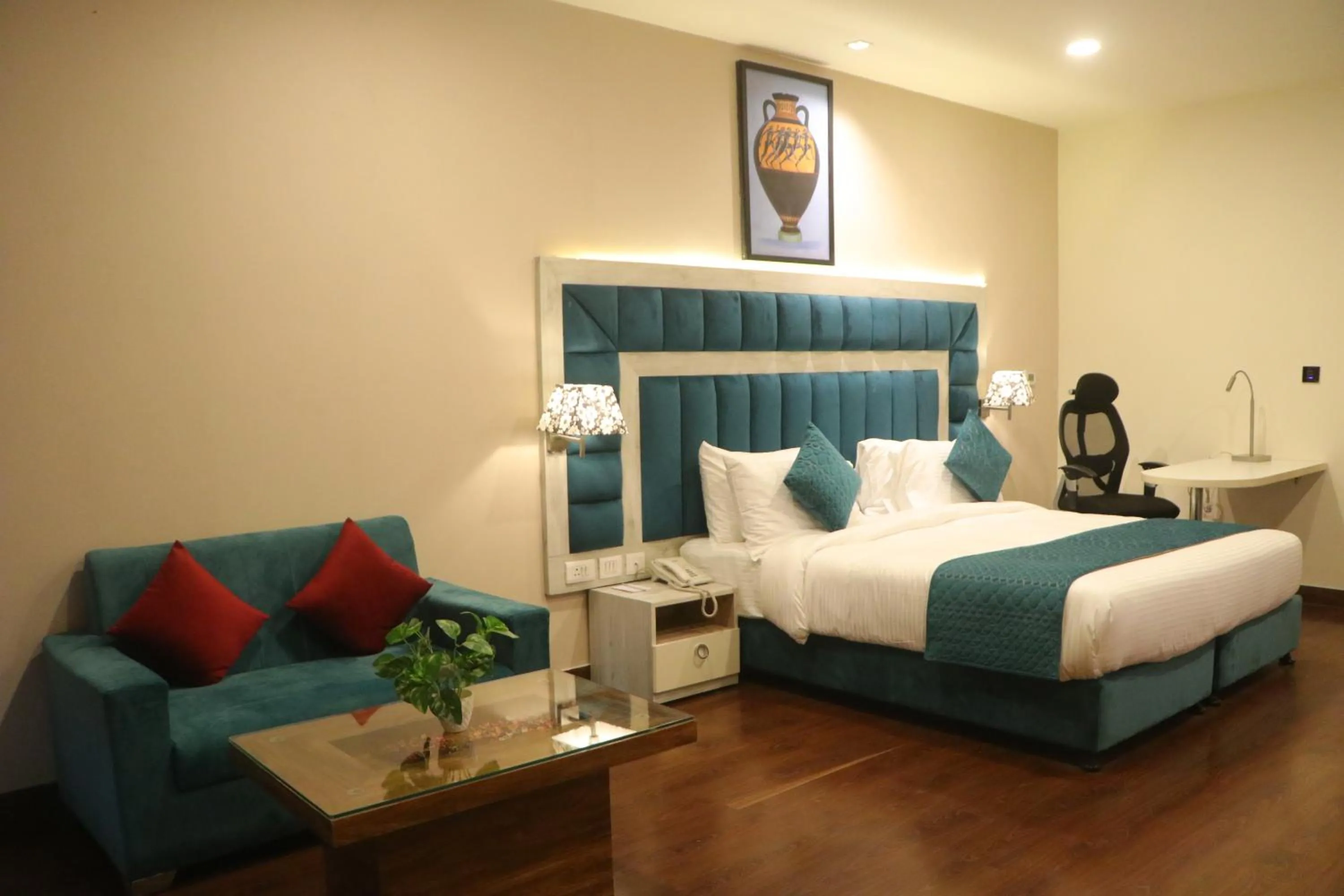 Bed in SK Premium Park, World Square Mall