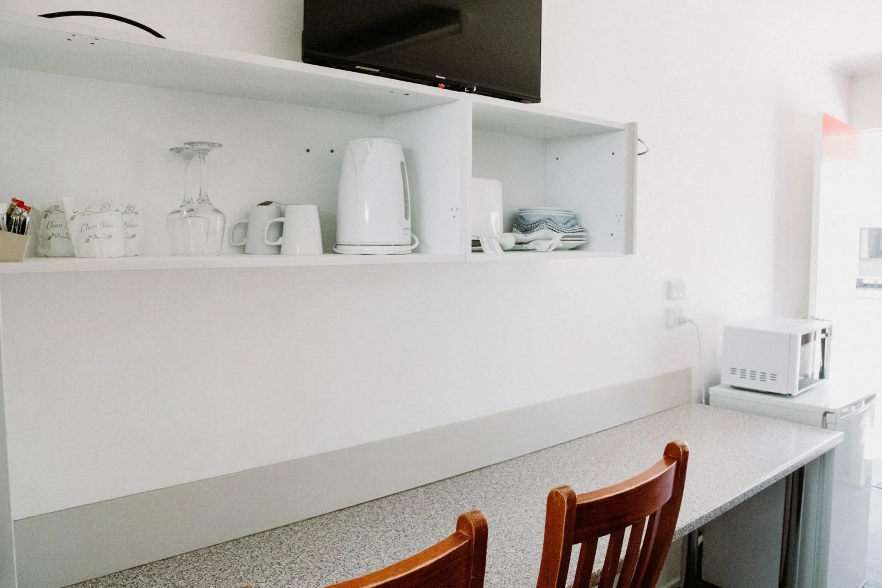 Coffee/tea facilities in Winton Outback Motel