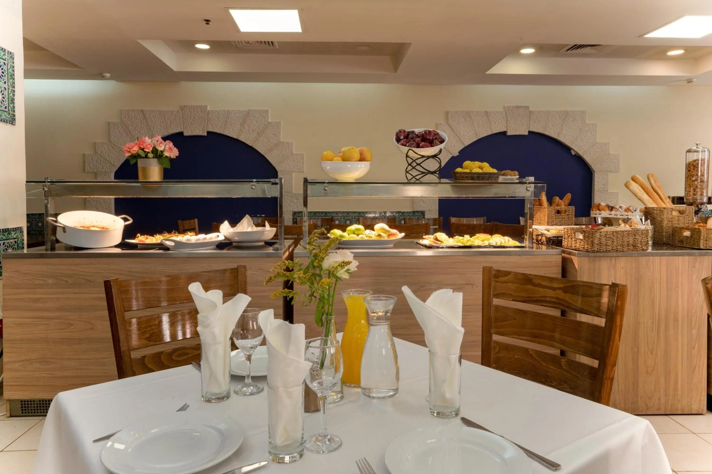 Restaurant/places to eat in The Sephardic House Hotel in The Jewish Quarter