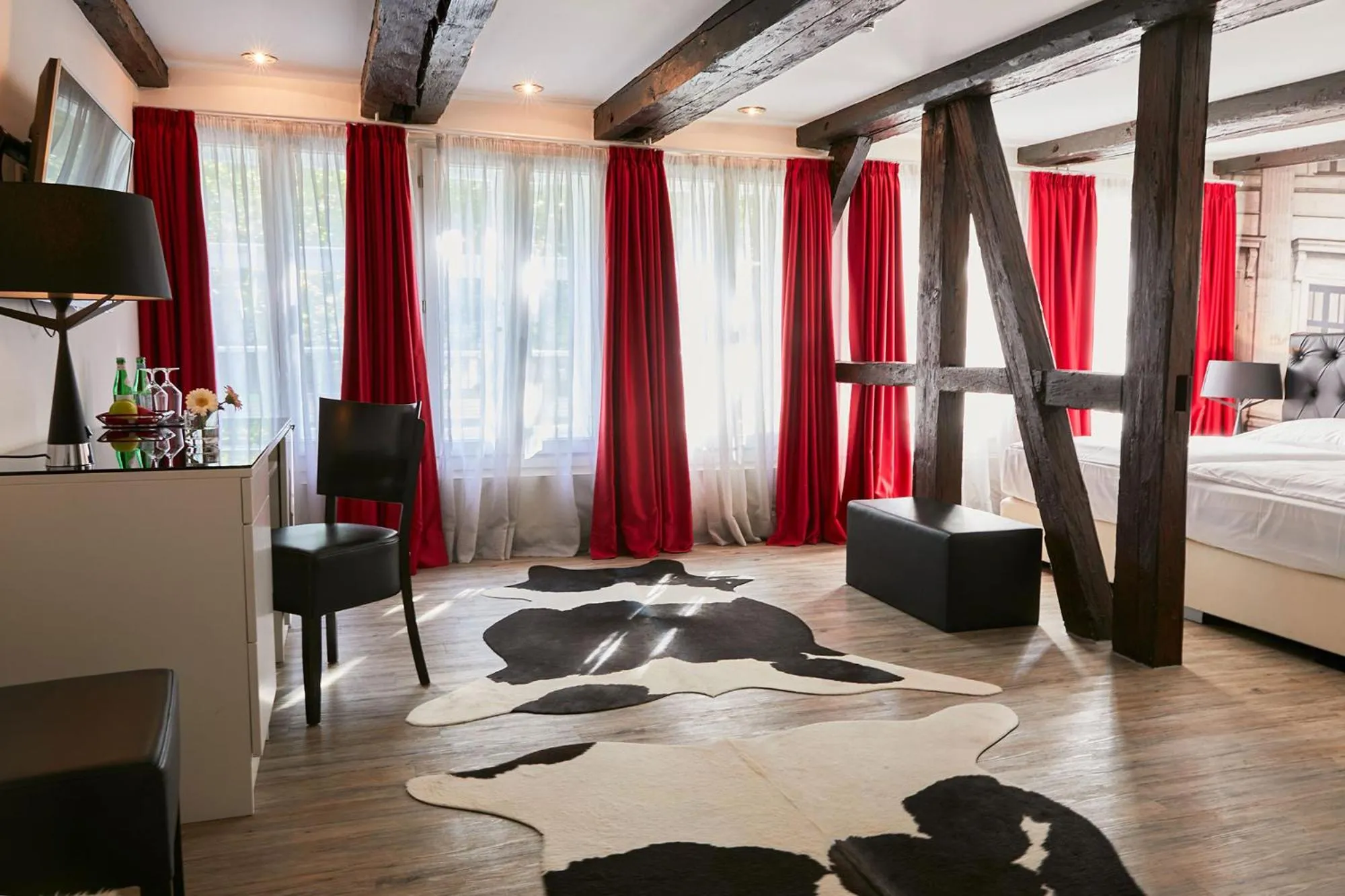 Photo of the whole room, Bed in Hotel im Haus zur Hanse