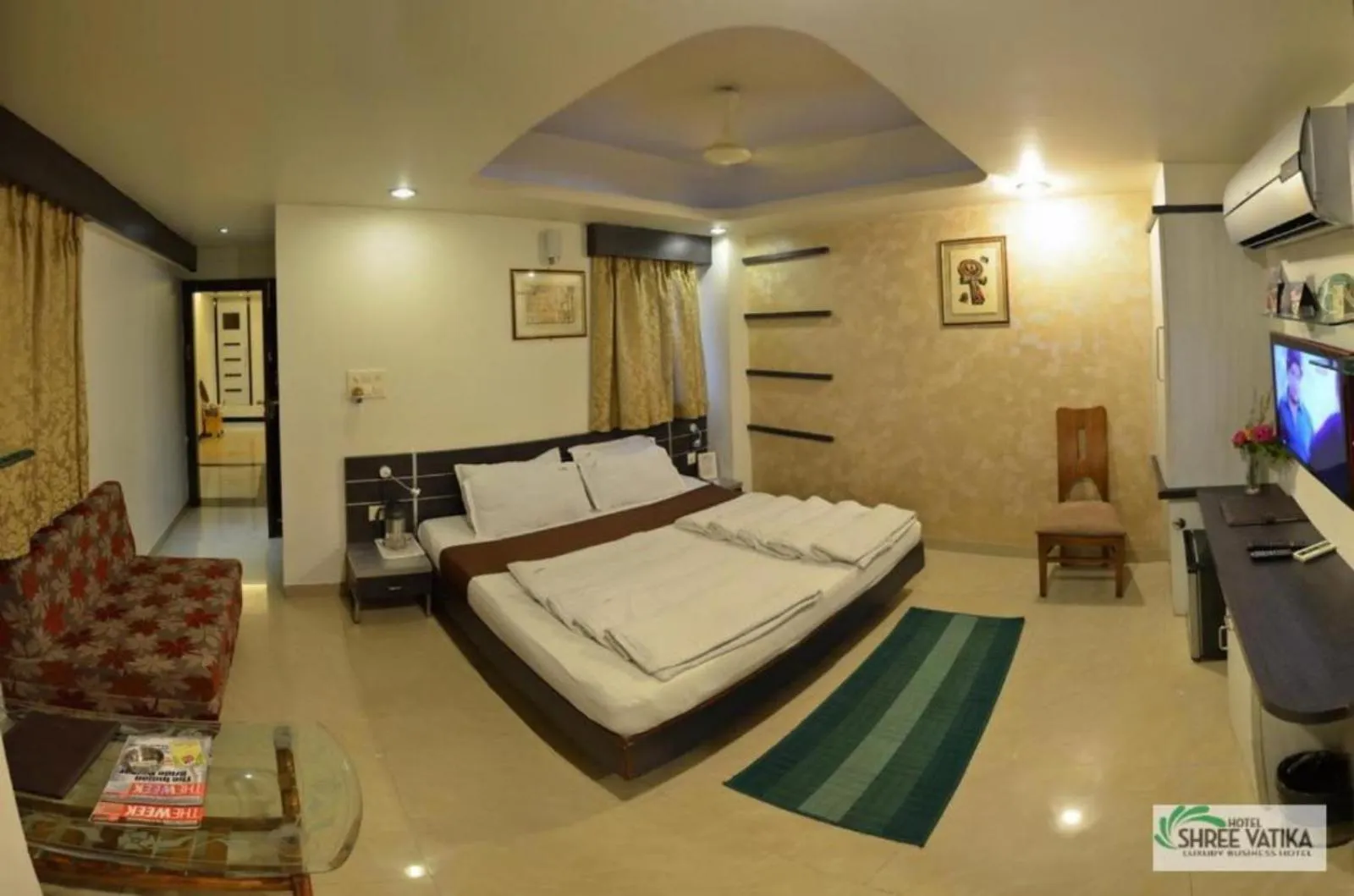 Photo of the whole room, Bed in Hotel Shree Vatika