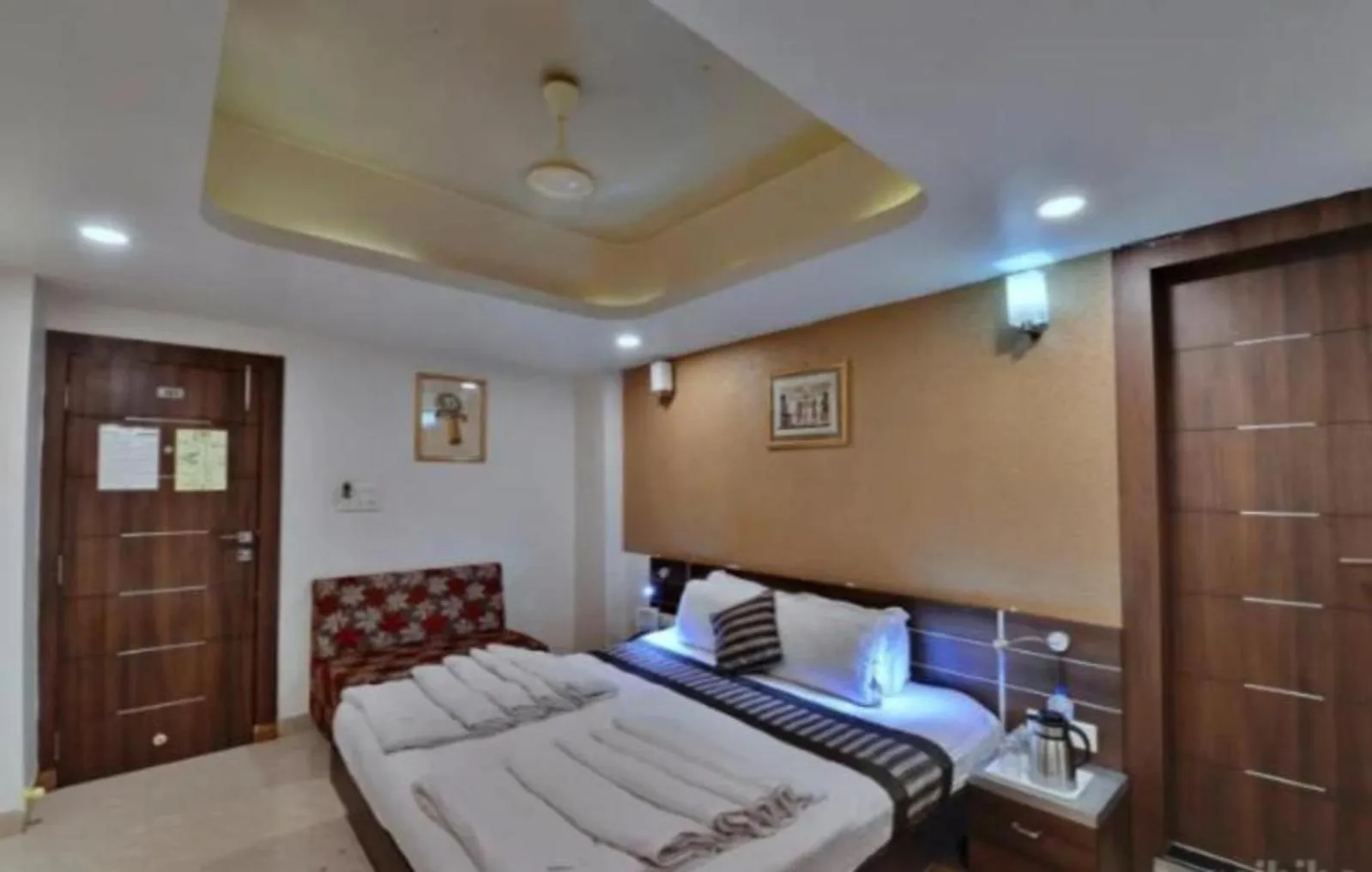 Photo of the whole room, Bed in Hotel Shree Vatika