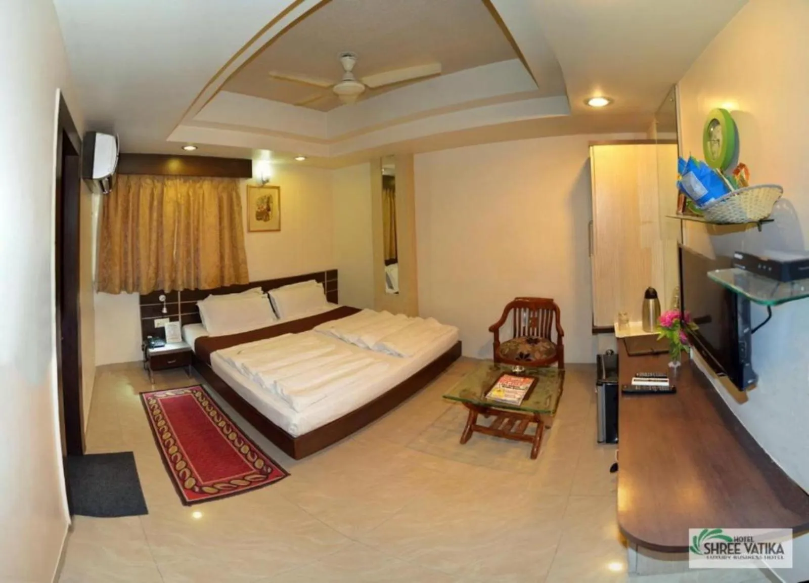 Photo of the whole room, Bed in Hotel Shree Vatika