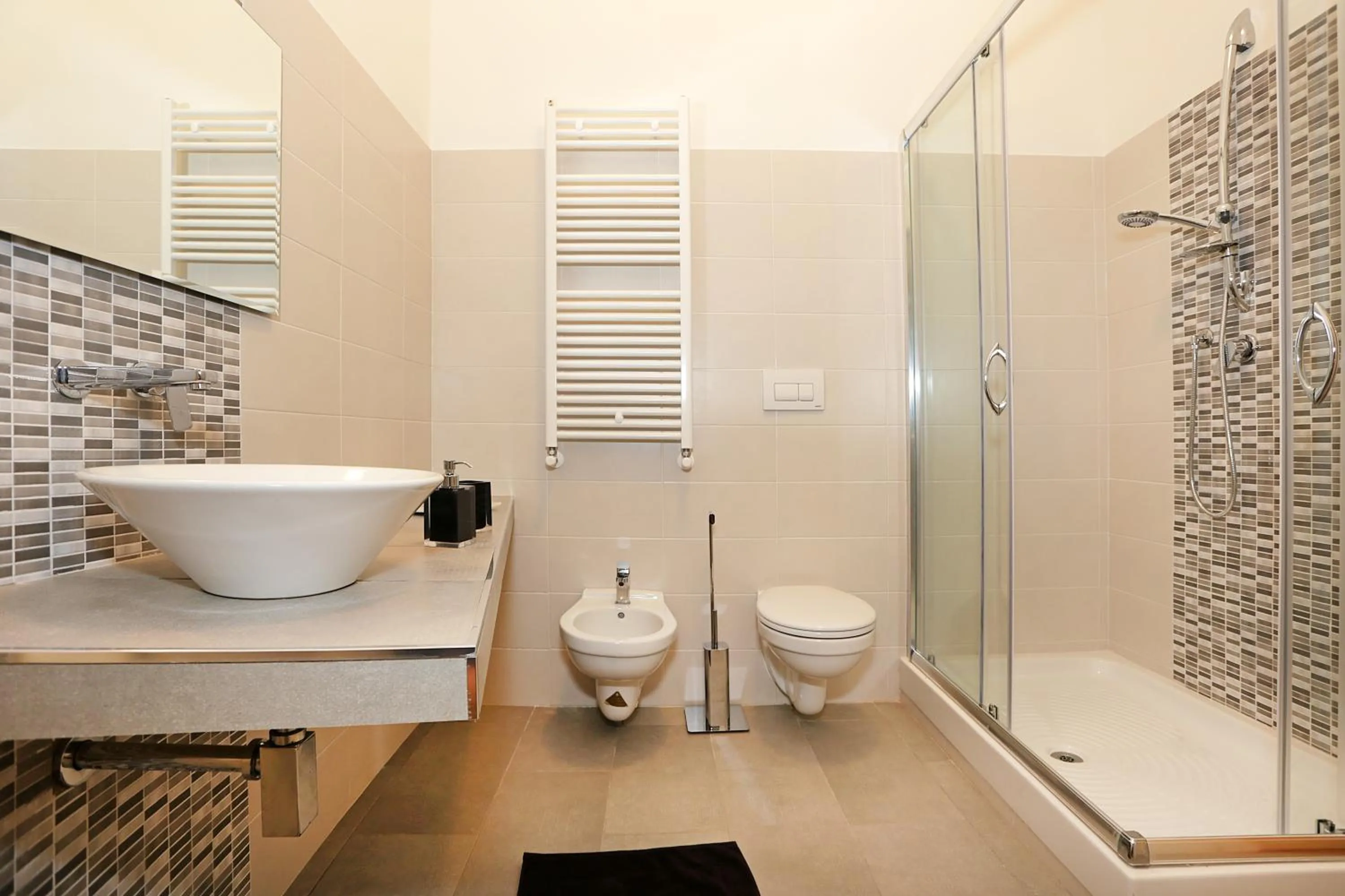 Bathroom in San Vito Suites