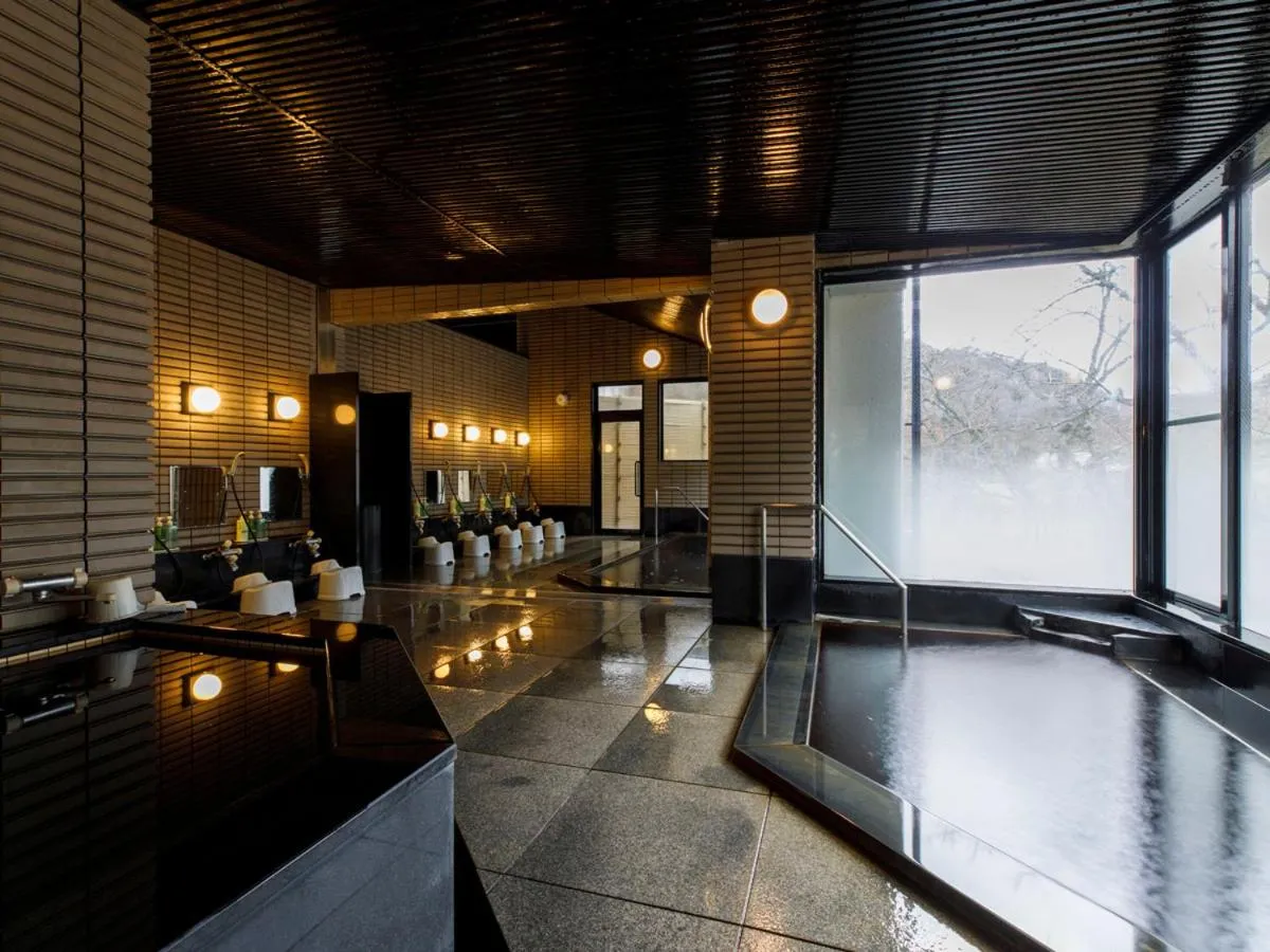 Hot Spring Bath in Motoyu Ishiya