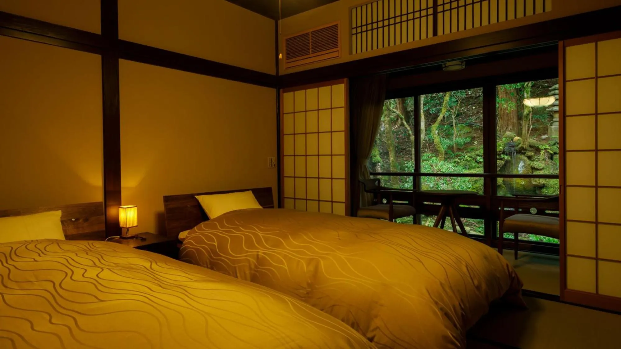 Bed in Motoyu Ishiya