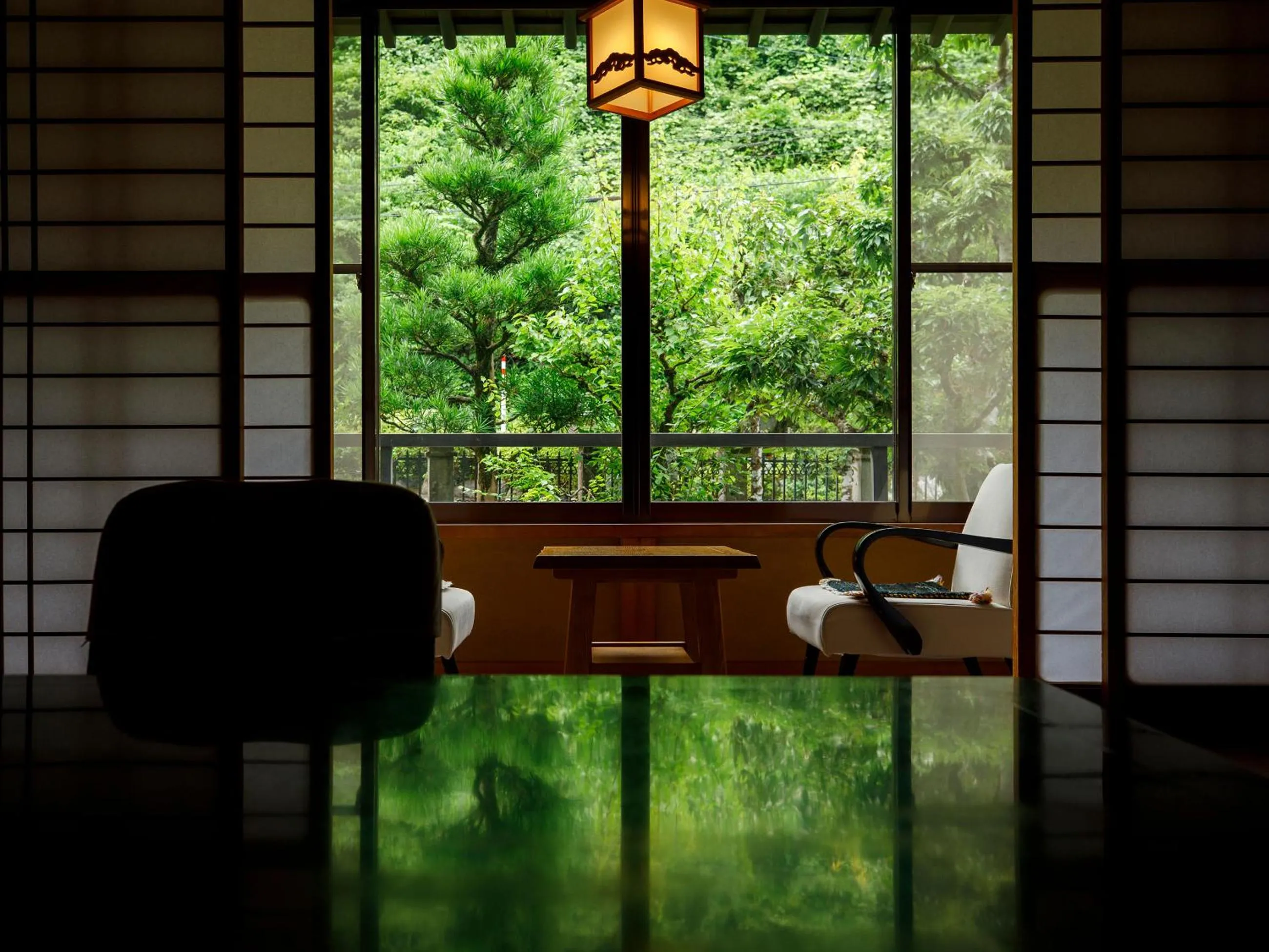 Photo of the whole room in Motoyu Ishiya