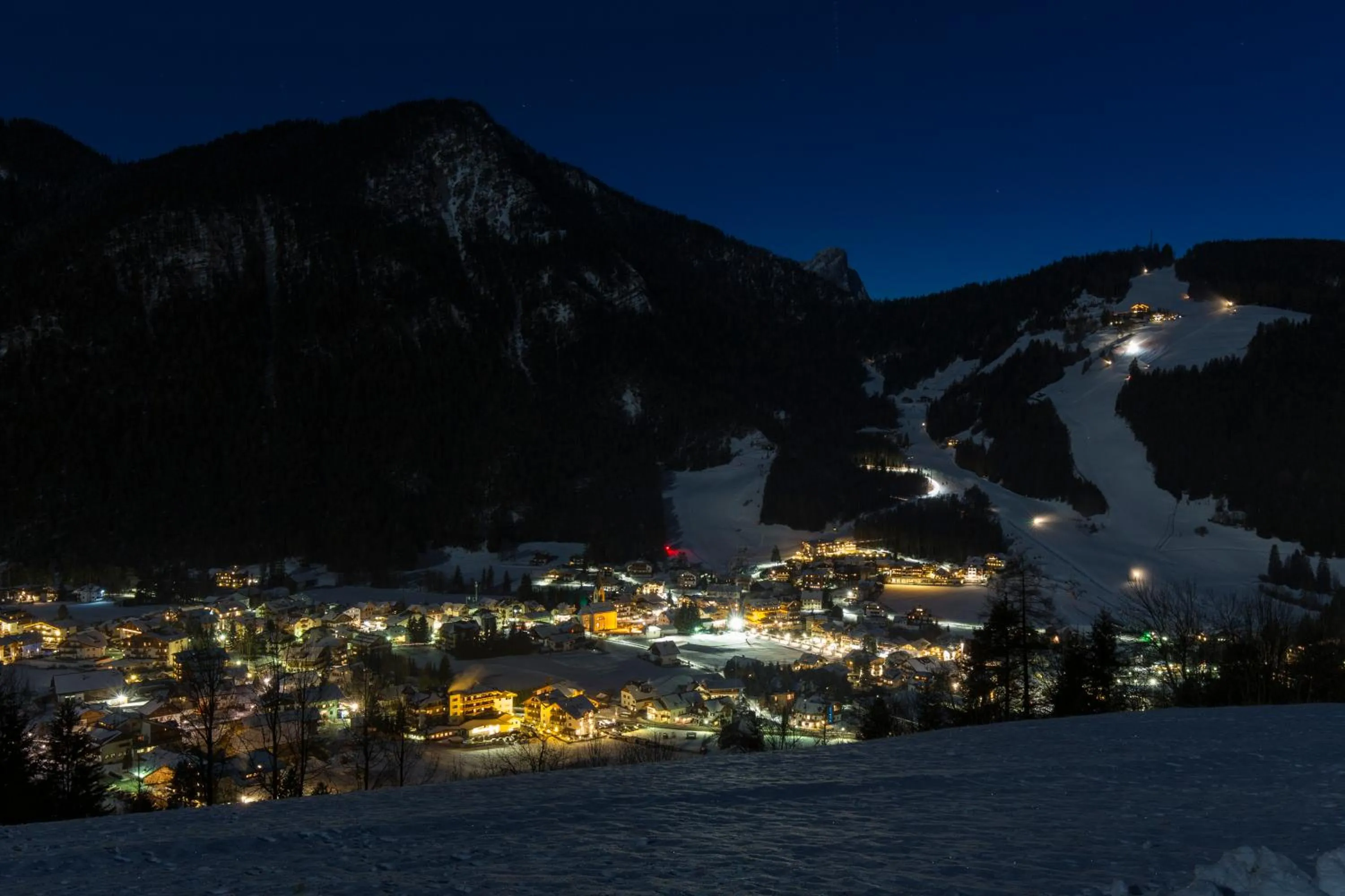 Neighbourhood in Mountainlodge Luxalpine