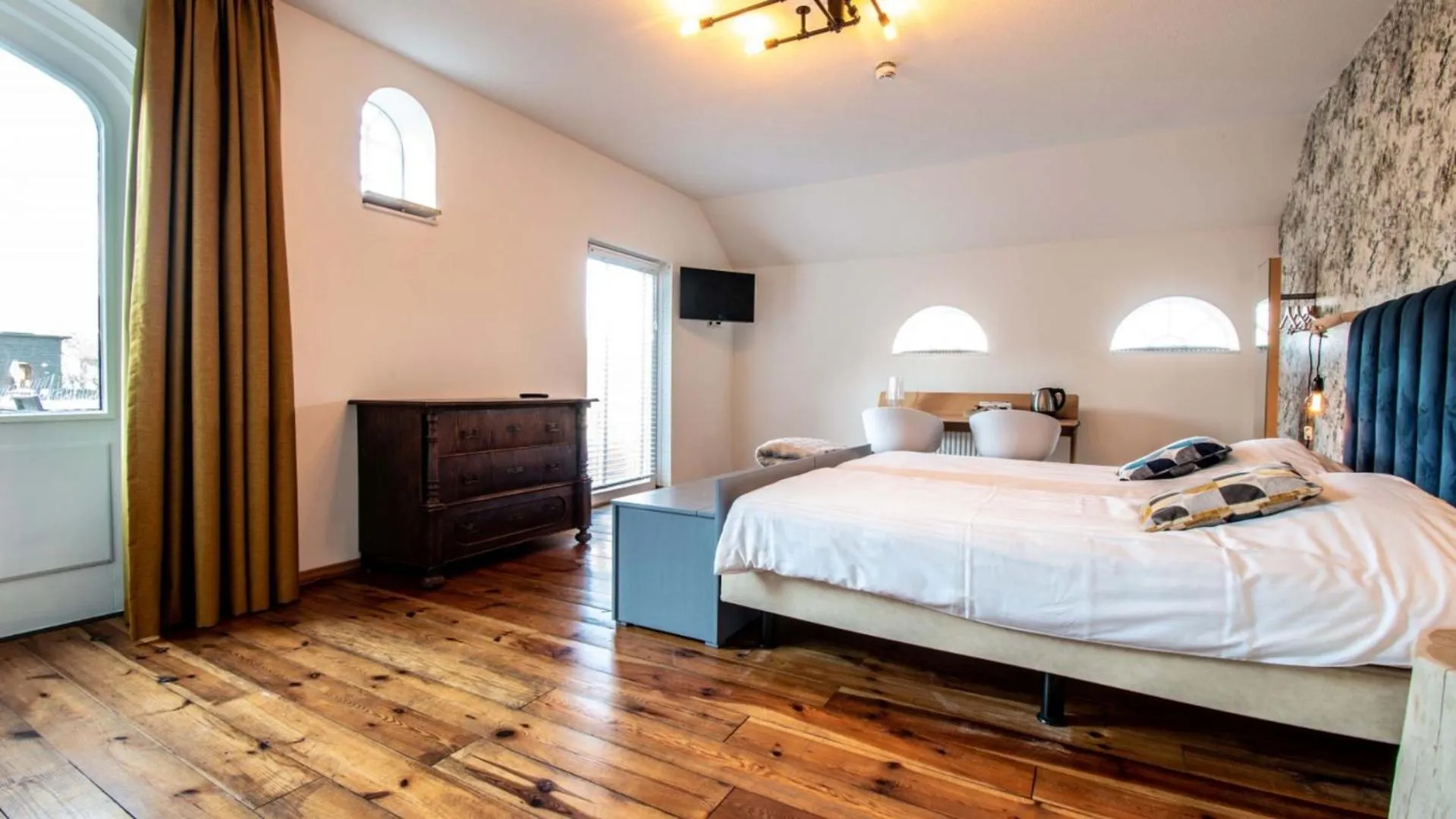 Bed in Erfgoed Bossem