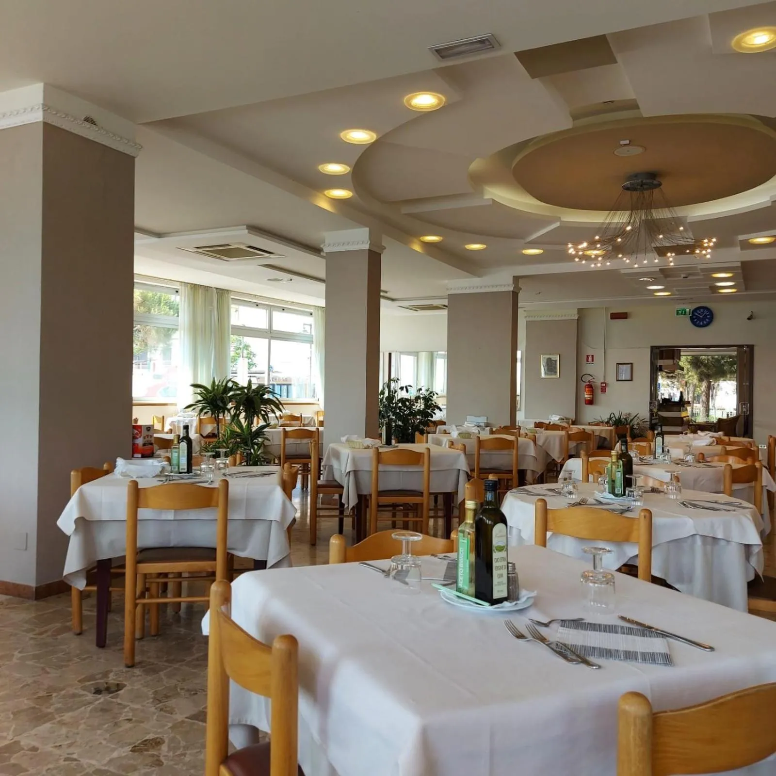 Restaurant/places to eat in Miomar Beach Hotel