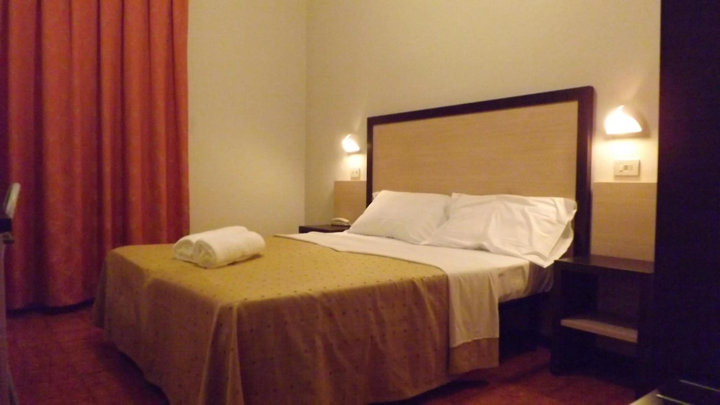 Bedroom, Bed in Miomar Beach Hotel