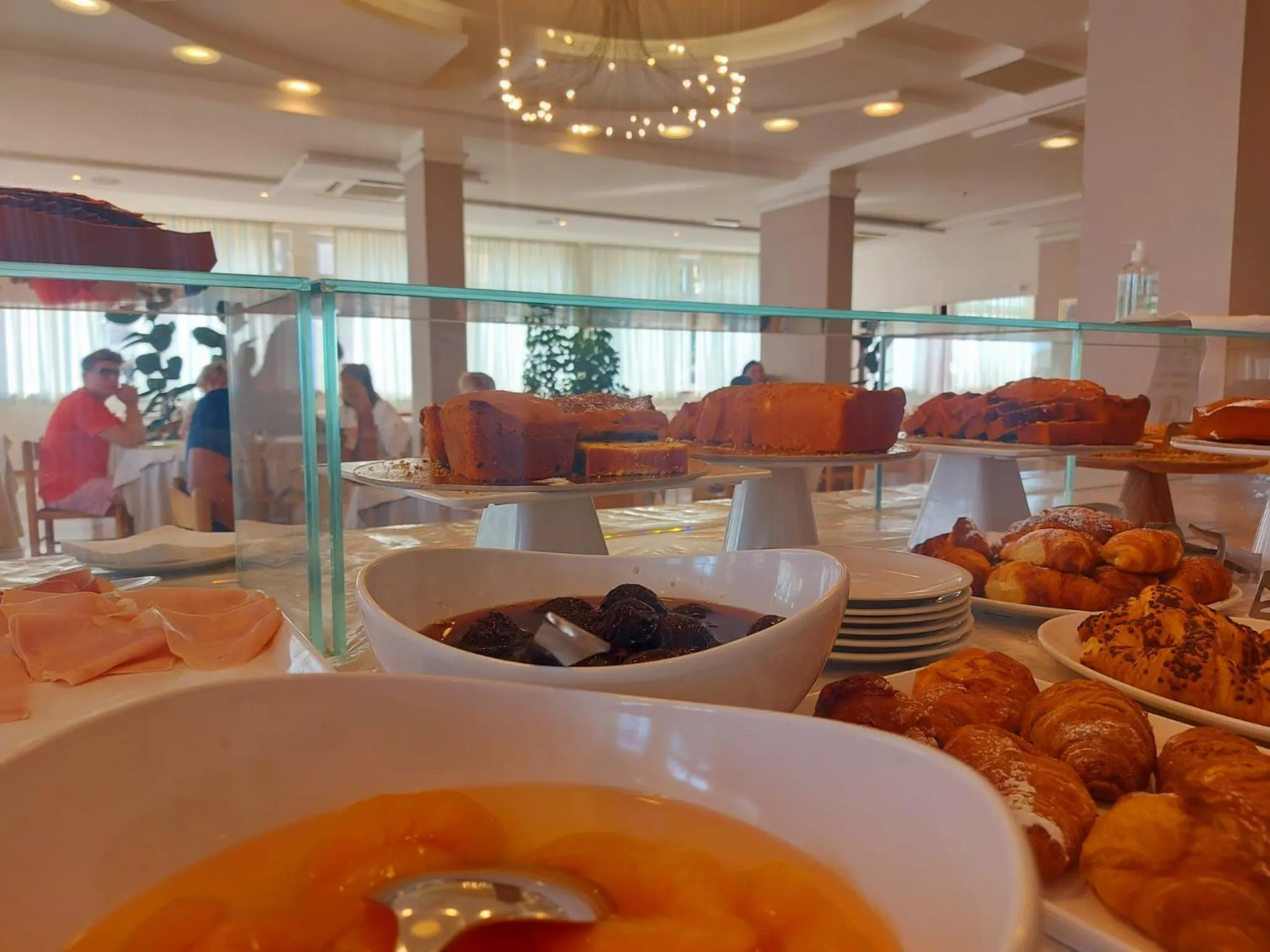 Restaurant/places to eat in Miomar Beach Hotel