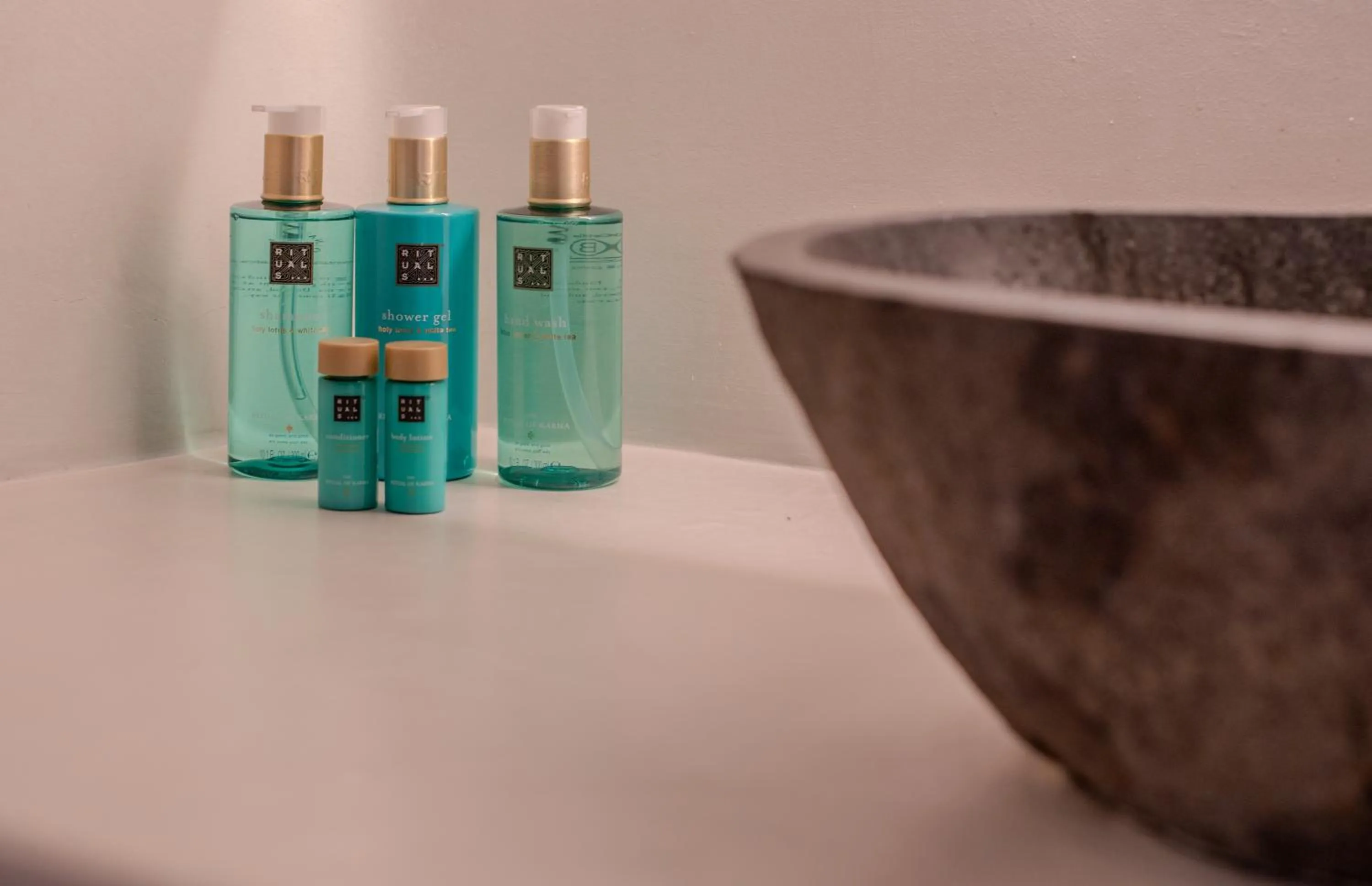 Decorative detail in Heavens Edge