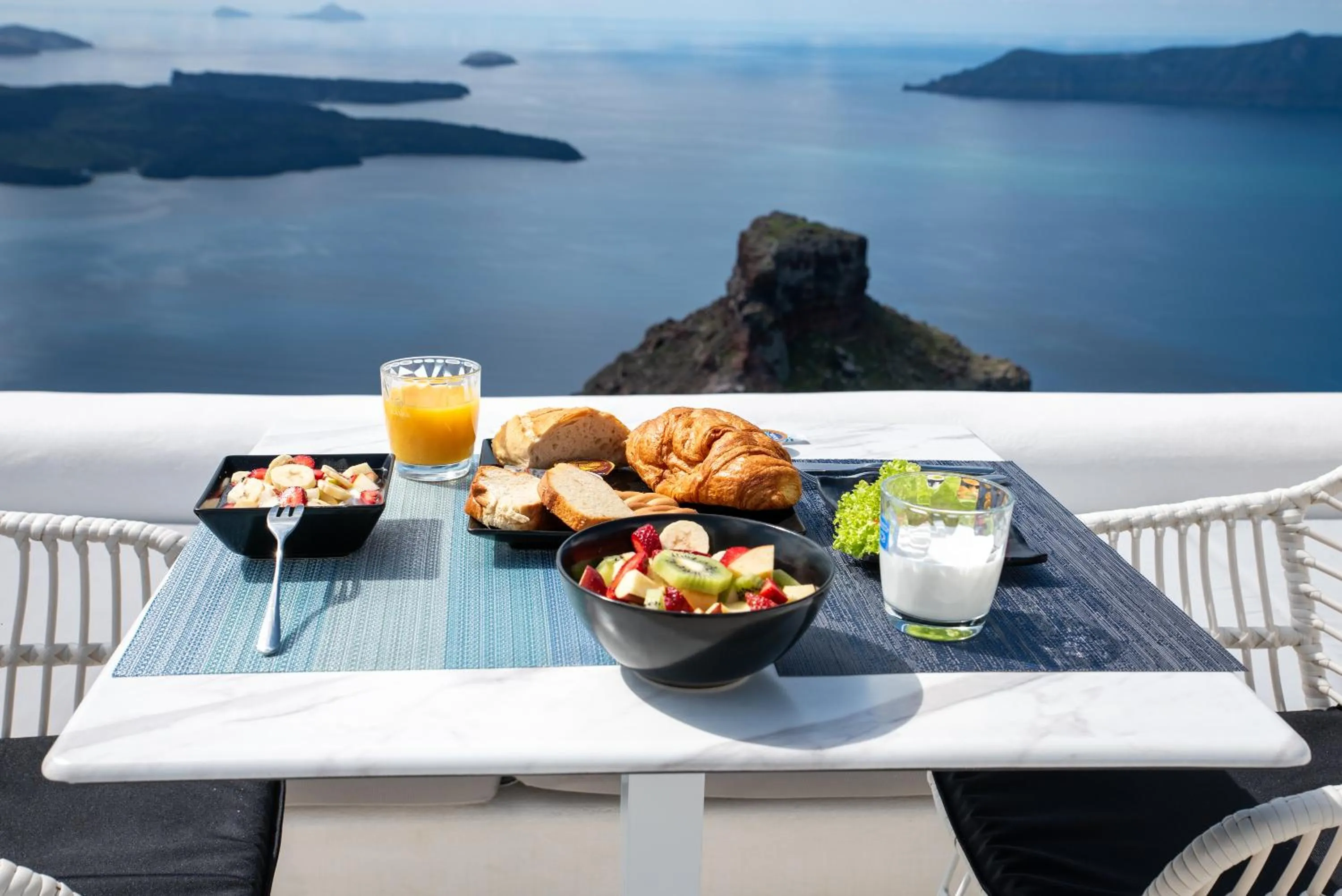 Breakfast in Heavens Edge