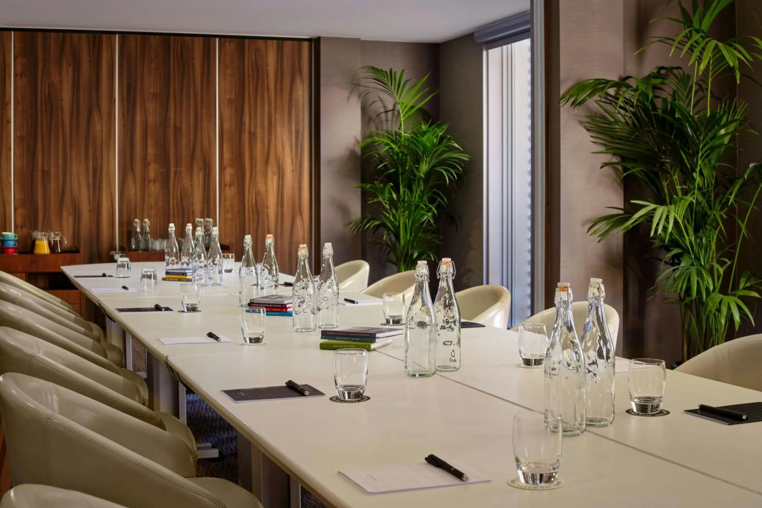 Meeting/conference room in Montcalm East, Autograph Collection