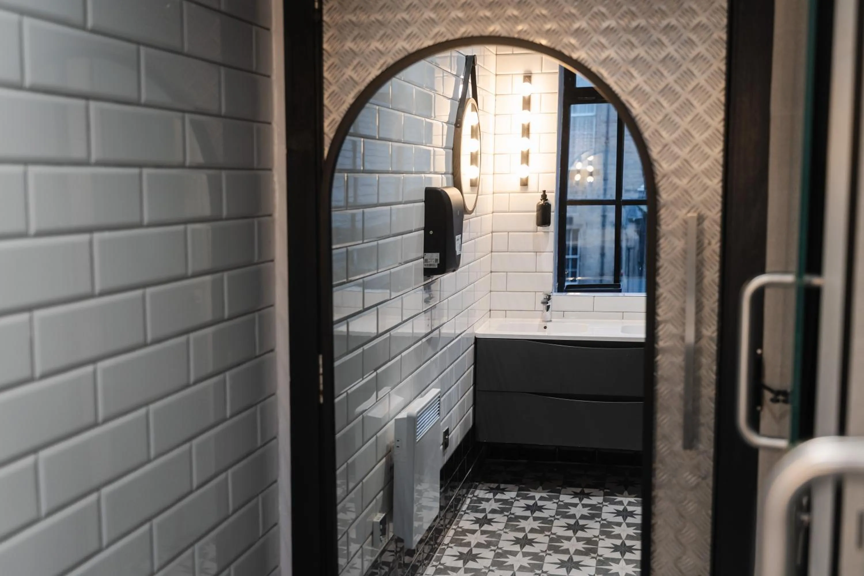 Bathroom, Bed in CODE - The Loft, Edinburgh