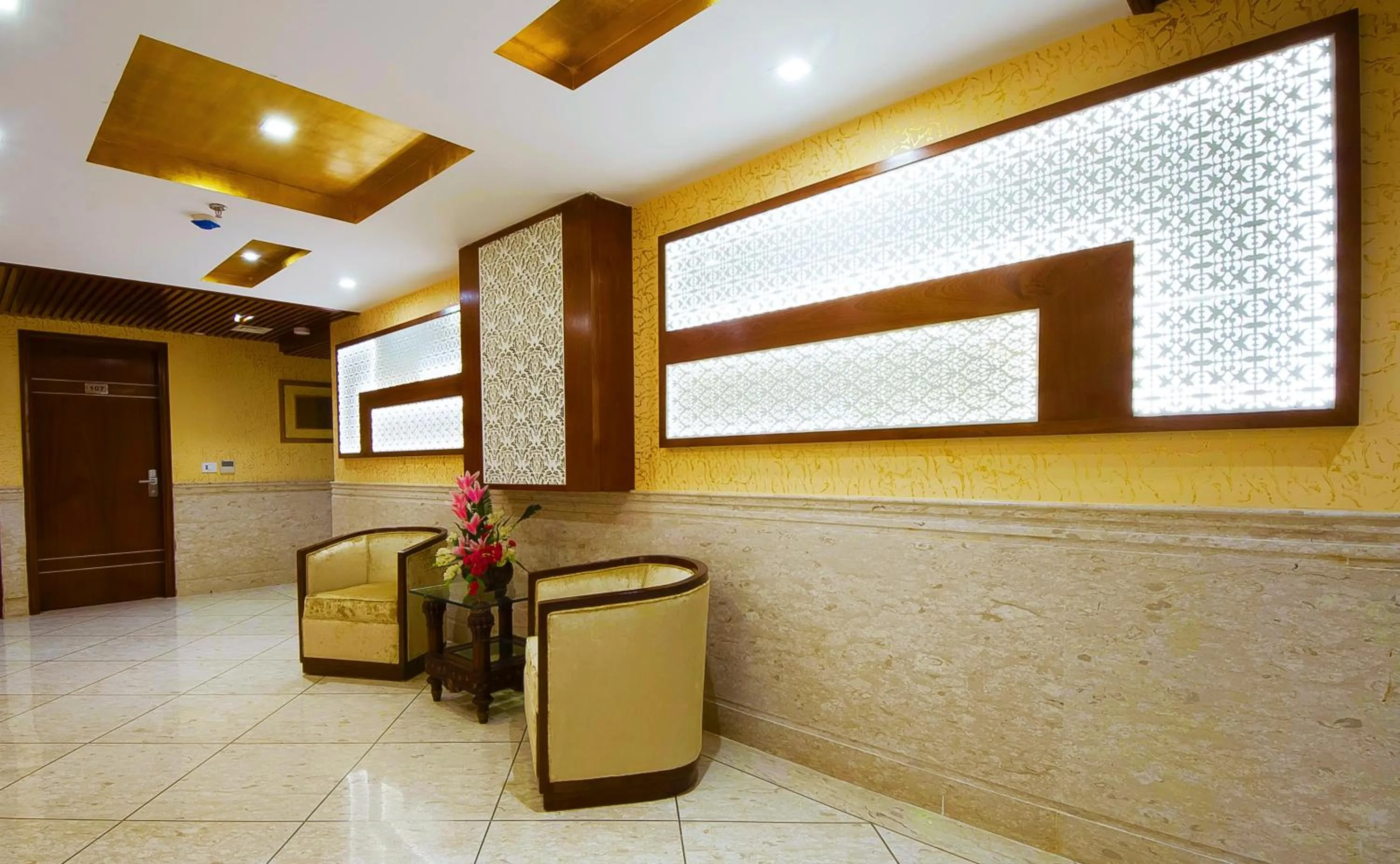 Lobby or reception in Hotel Swaran Palace