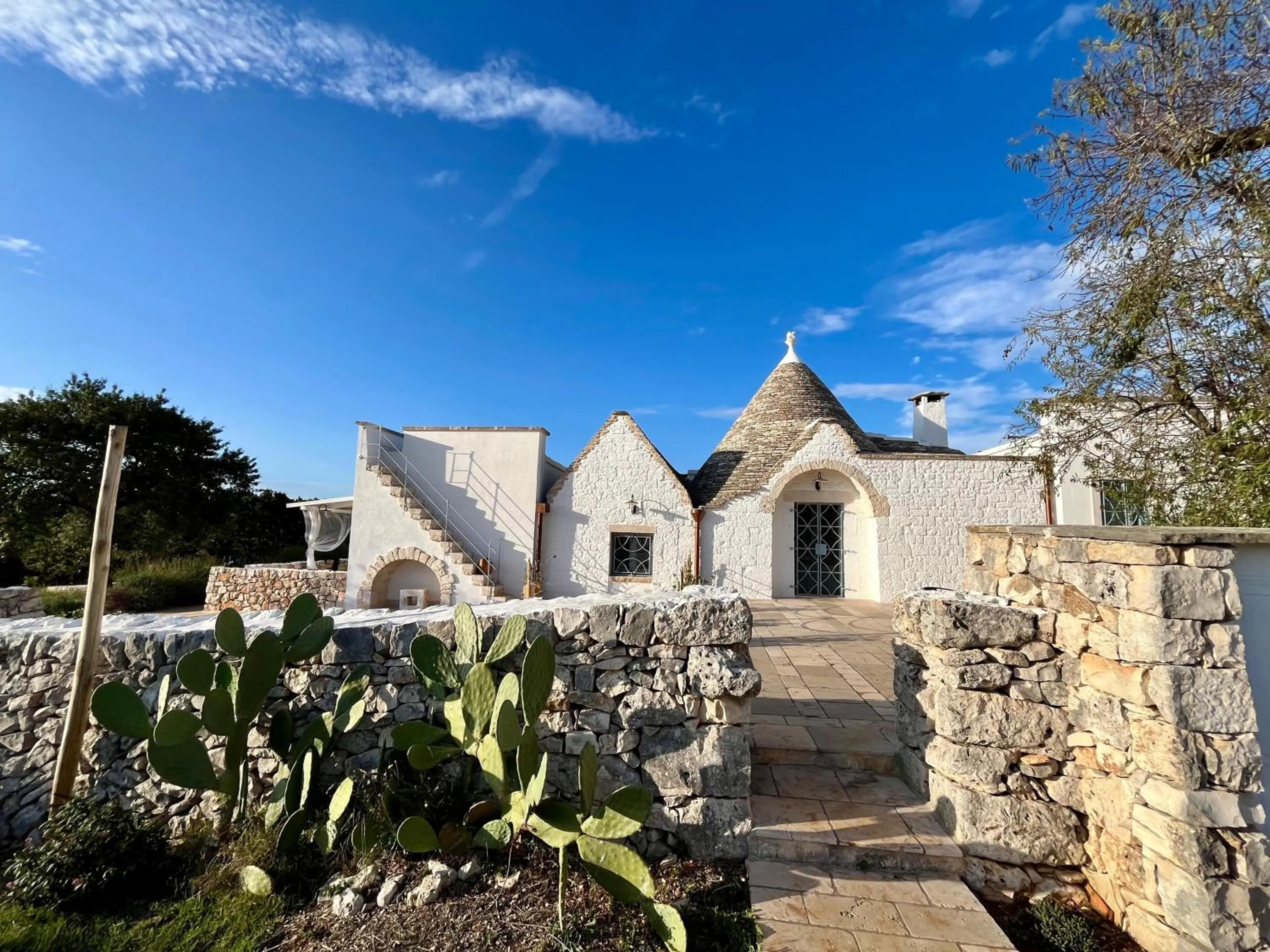 Landmark view in Trullo Dimora Podere Papilio