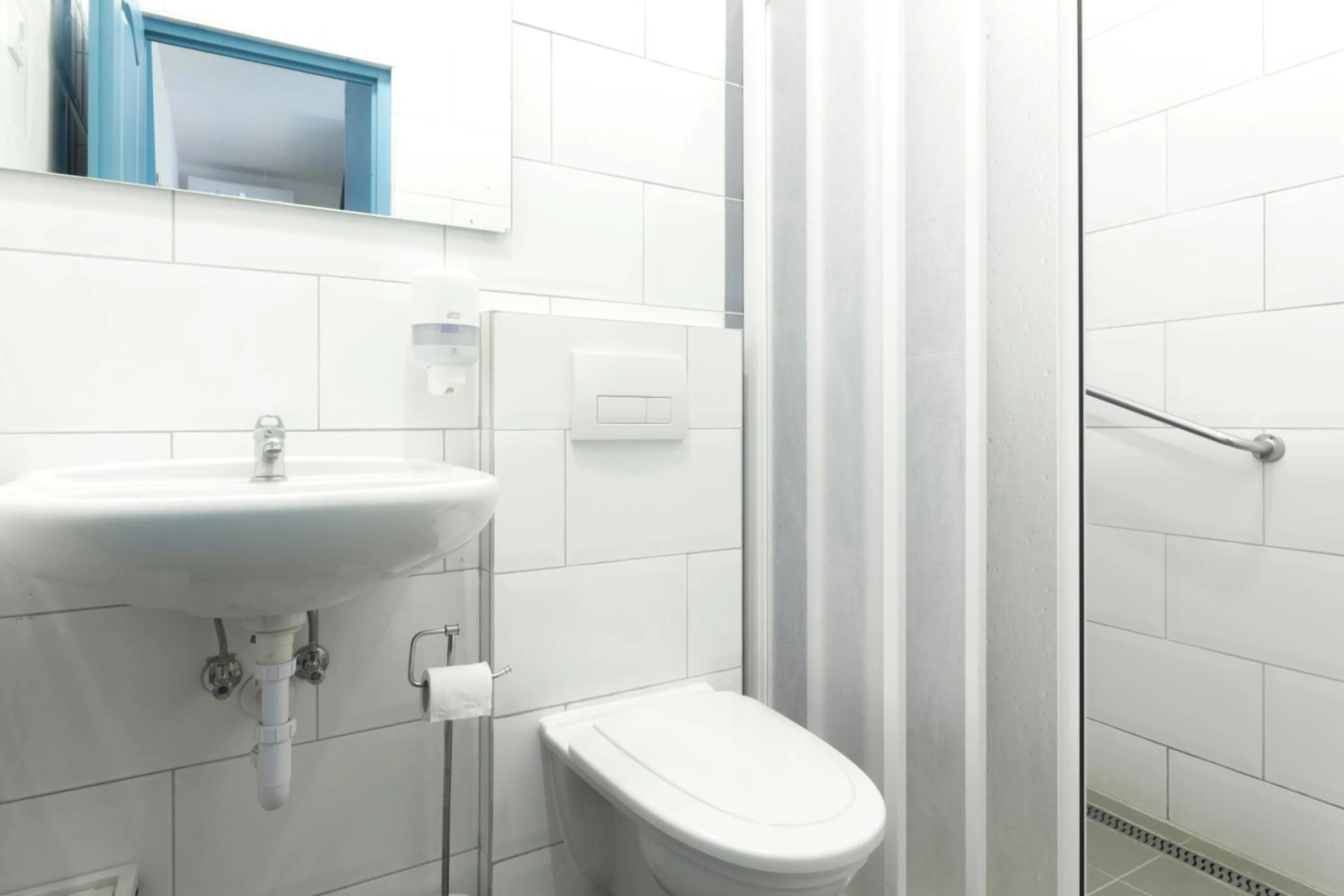 Bathroom in WOW City Hostel