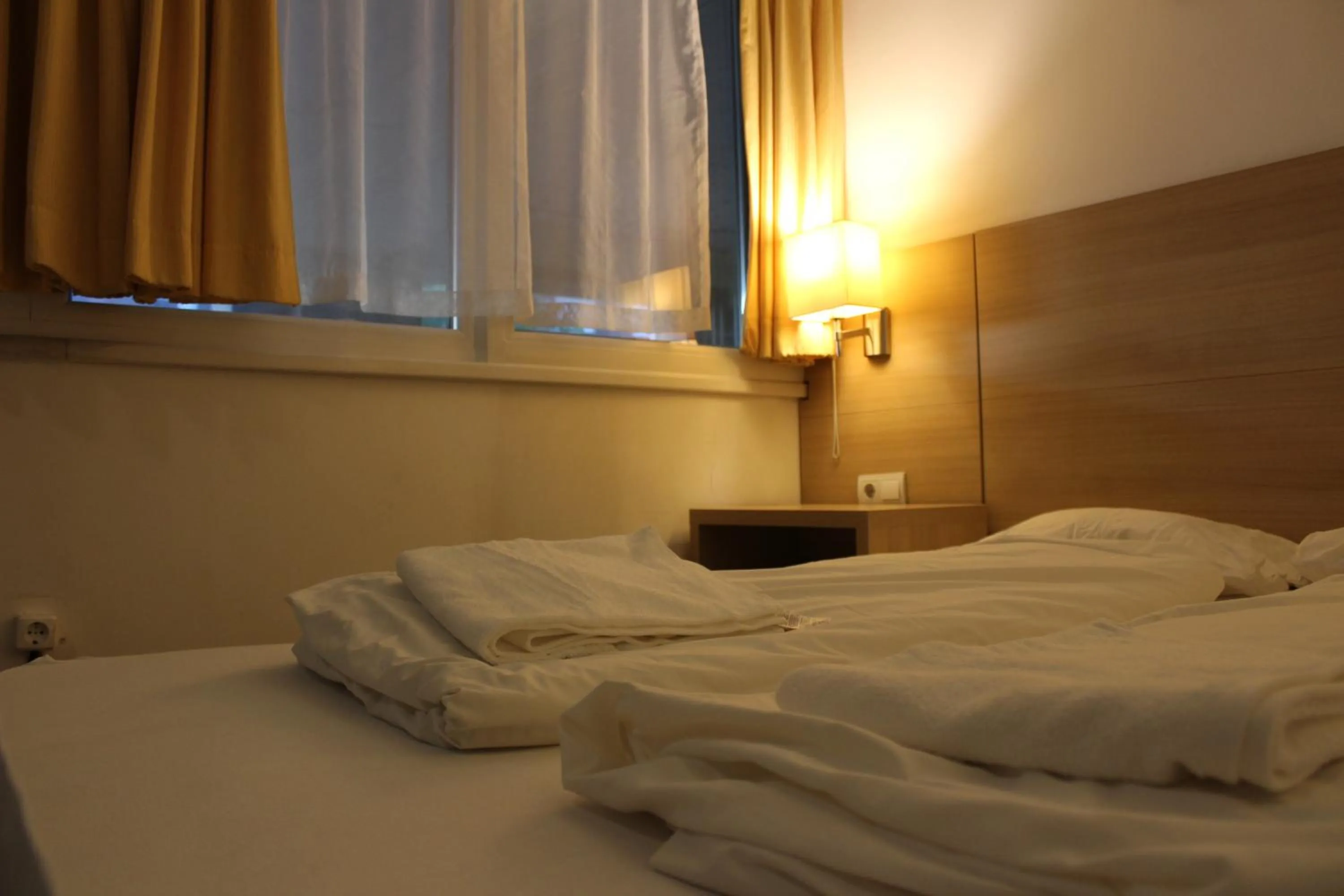 Bed in WOW City Hostel