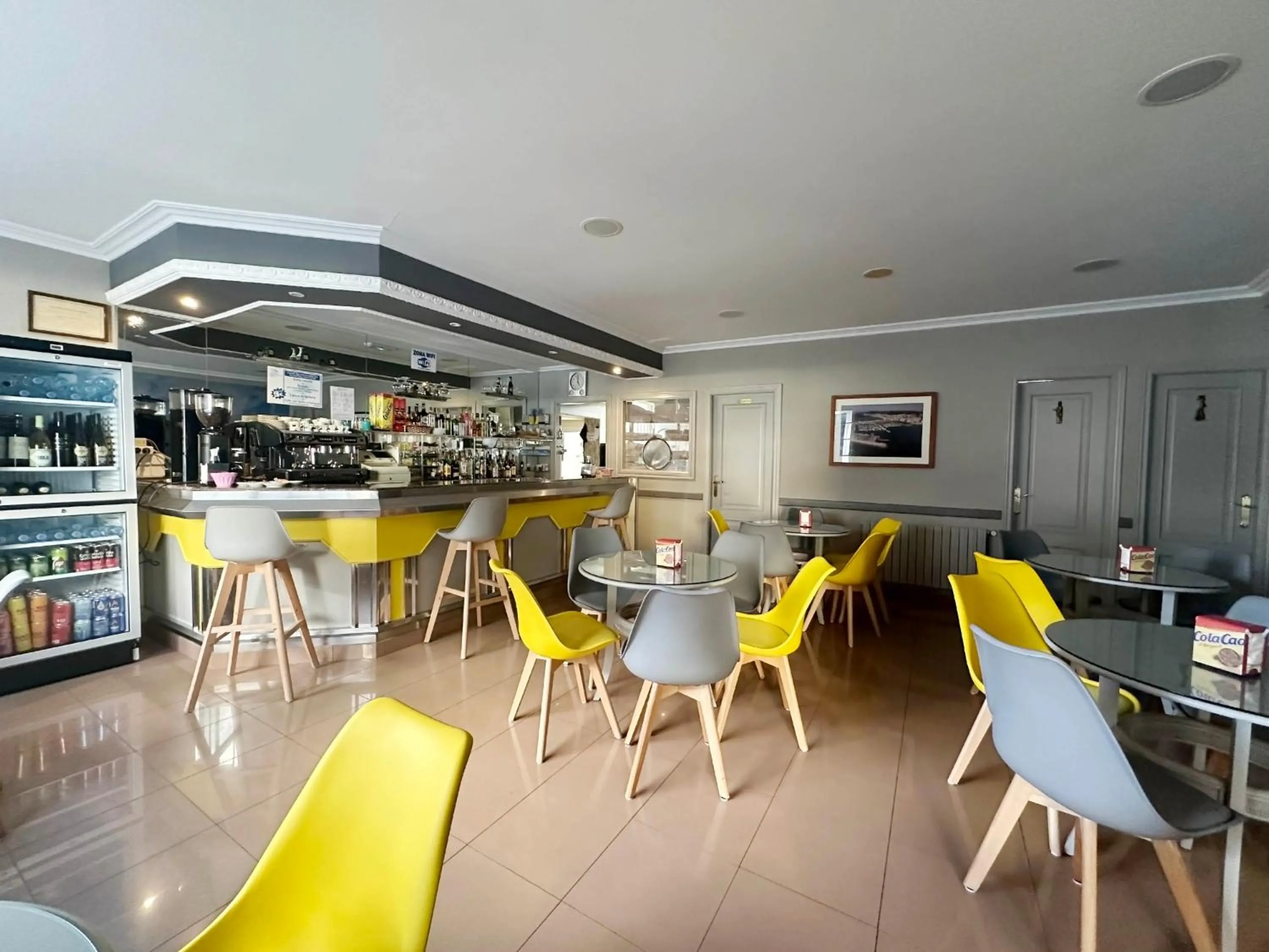 Lounge or bar in Hotel Florida Mar