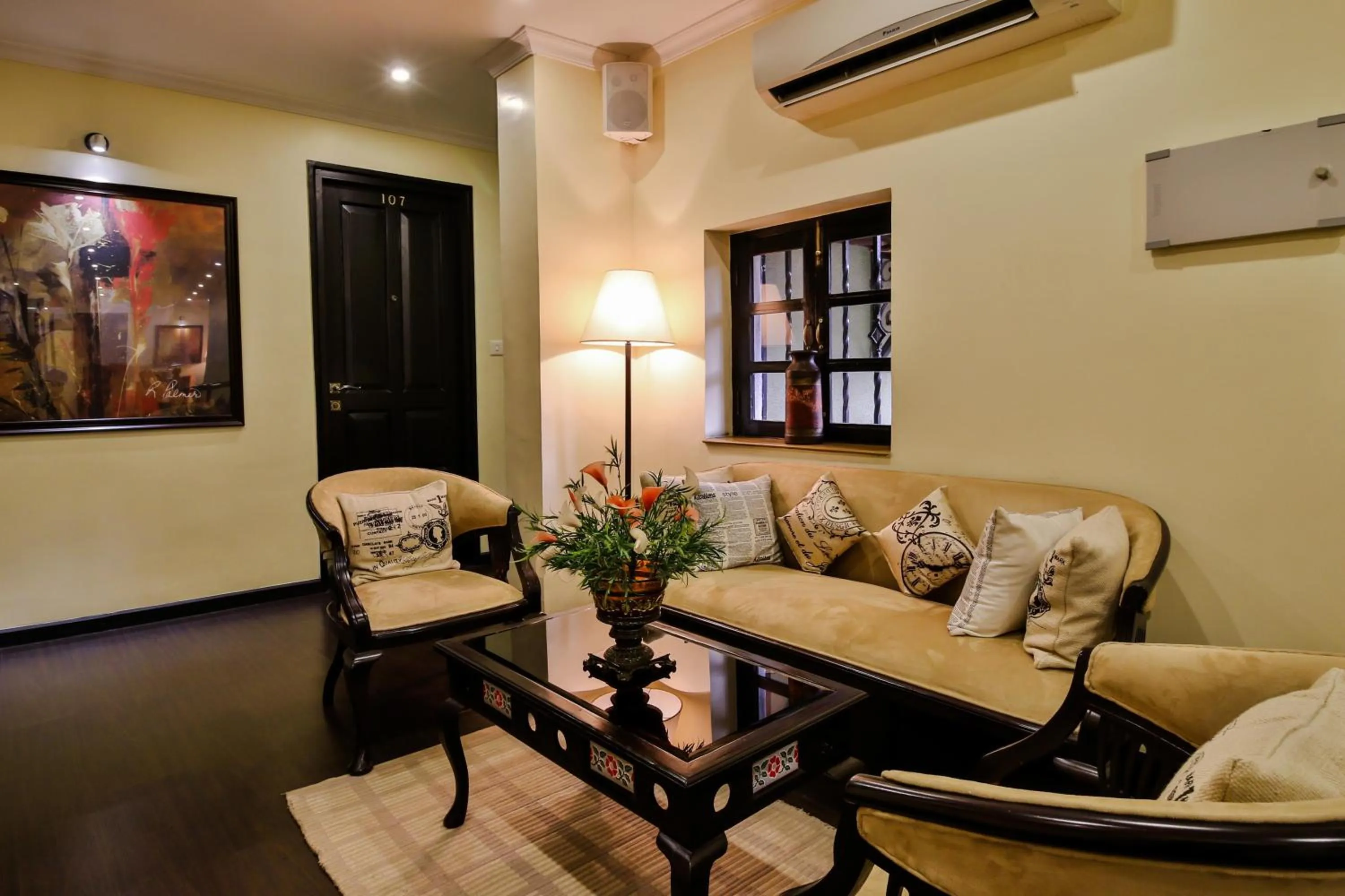 Seating area in La Maison by Dia Hotels and Homes