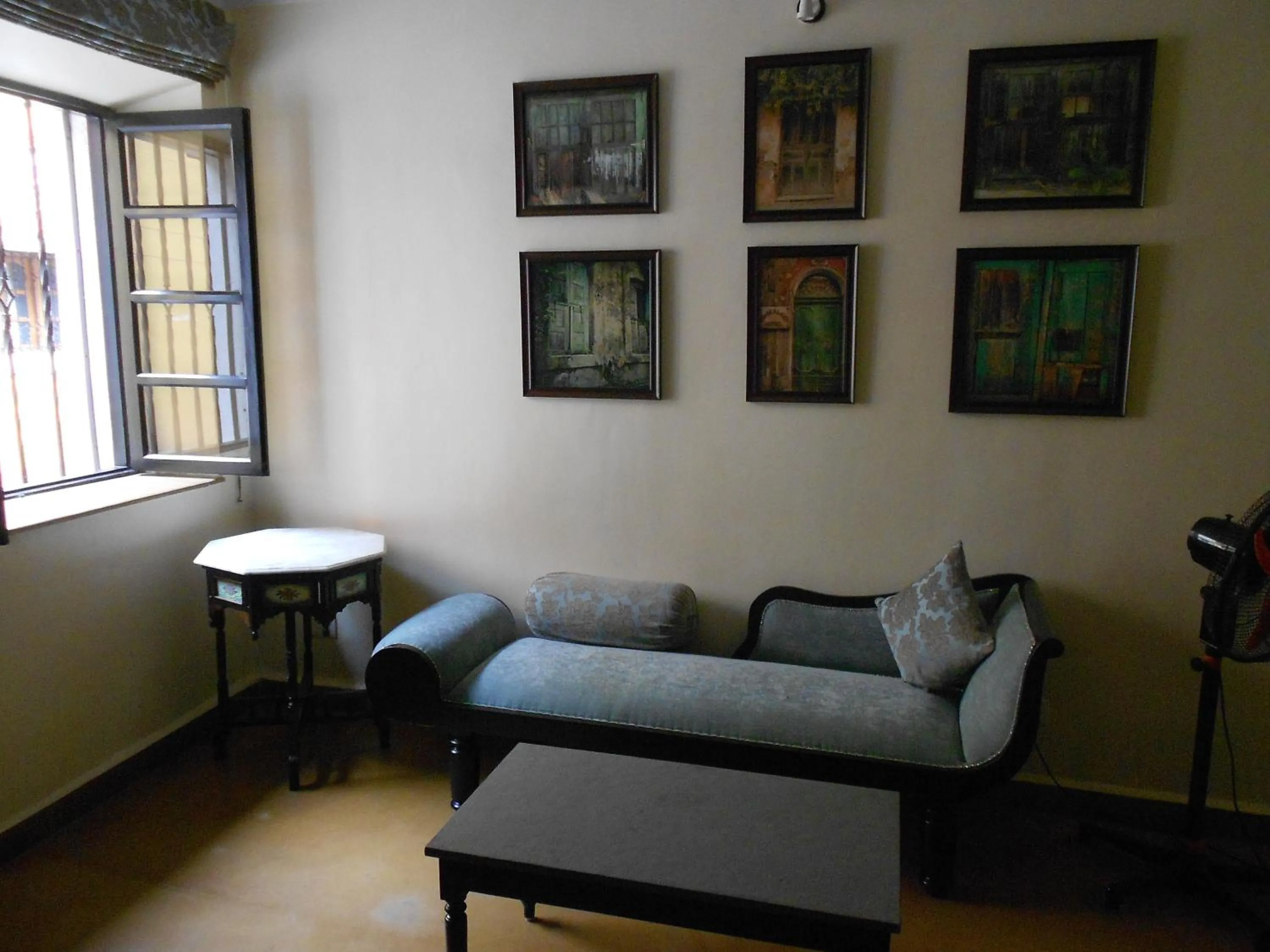 Day in La Maison by Dia Hotels and Homes