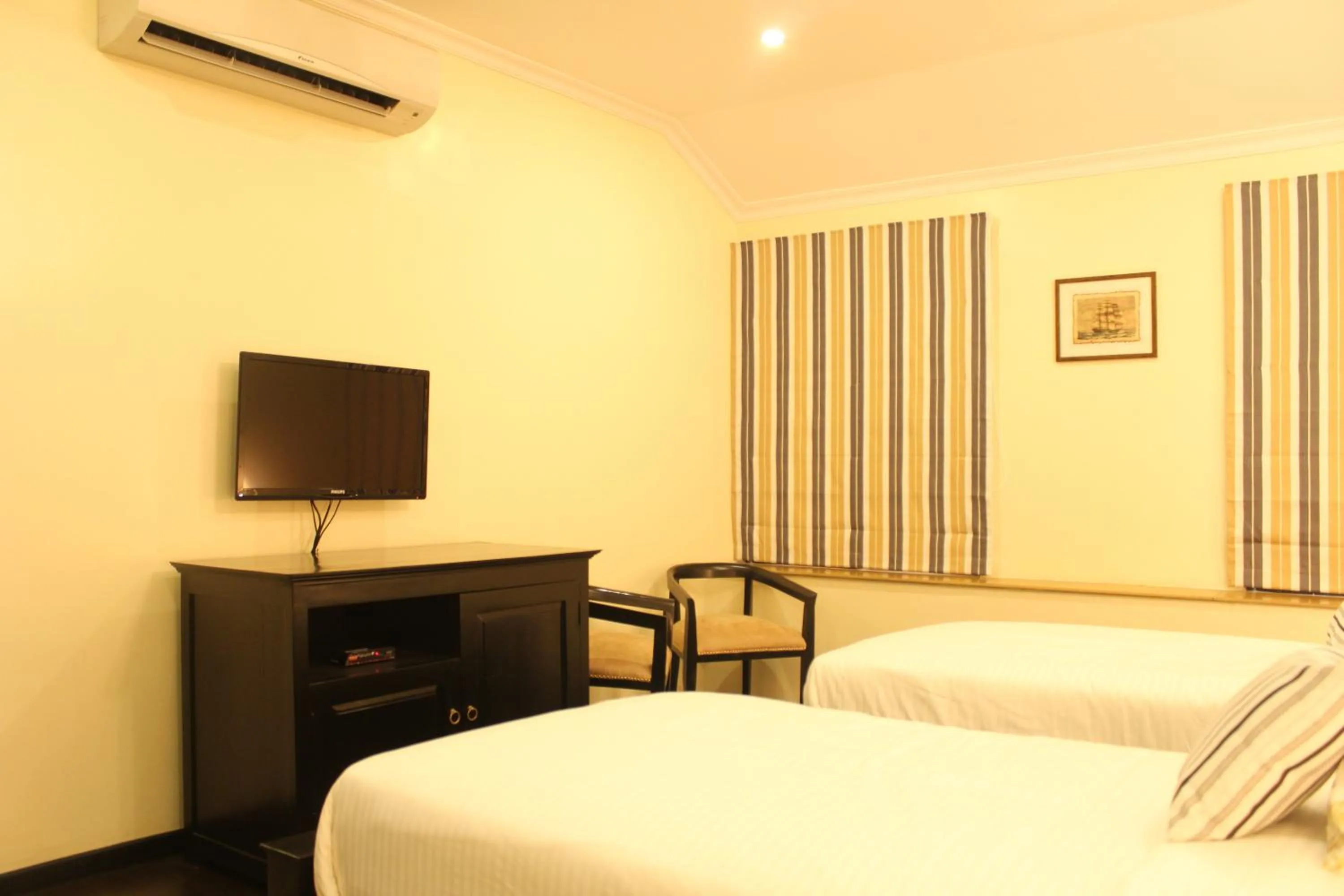 Photo of the whole room, Bed in La Maison by Dia Hotels and Homes