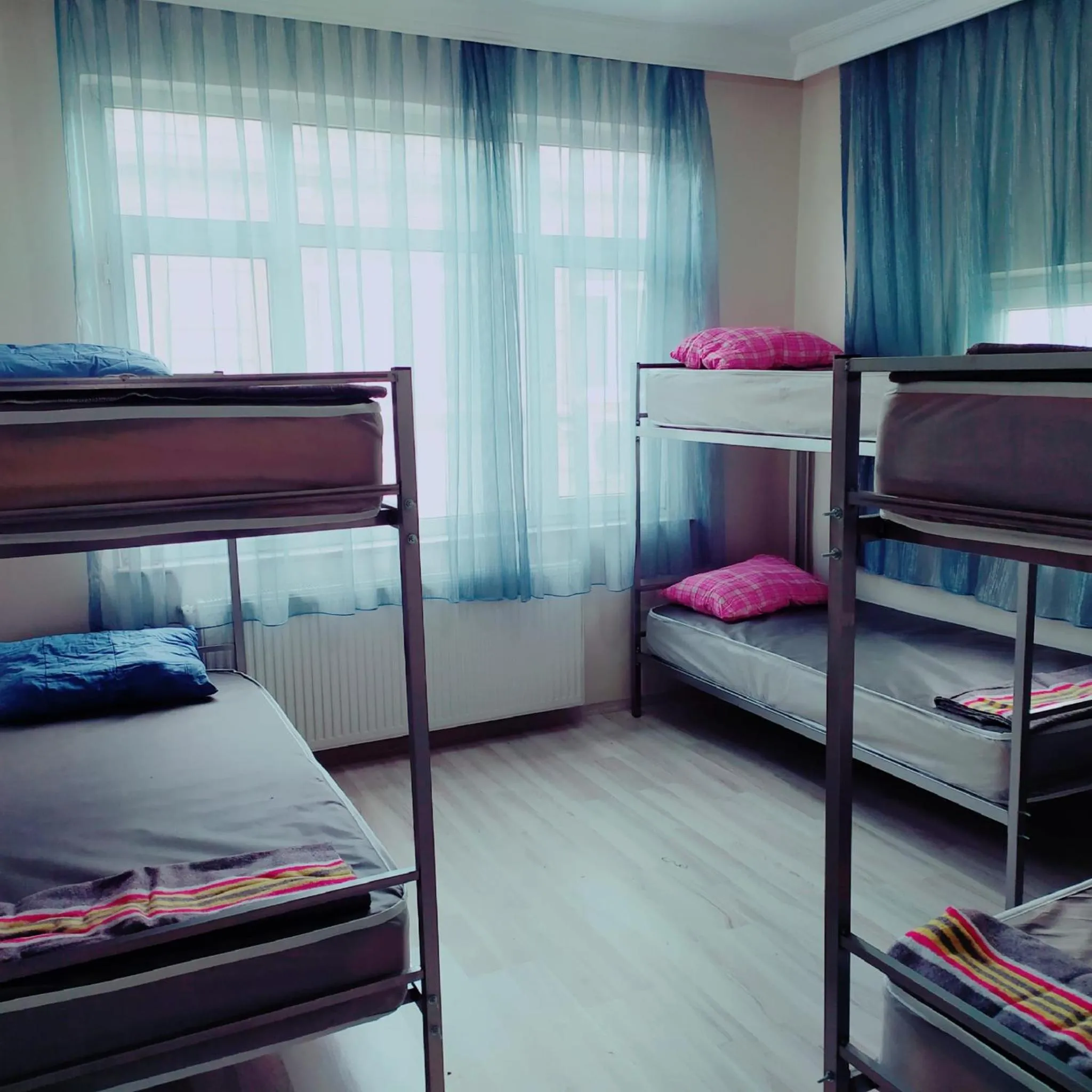 Bedroom, Bed in Eroz Hostel Old City