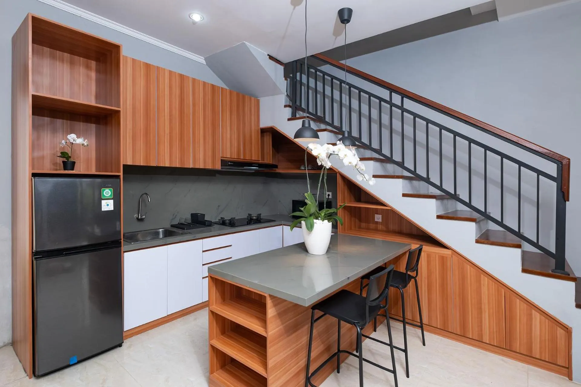 Taman Seminyak Suites