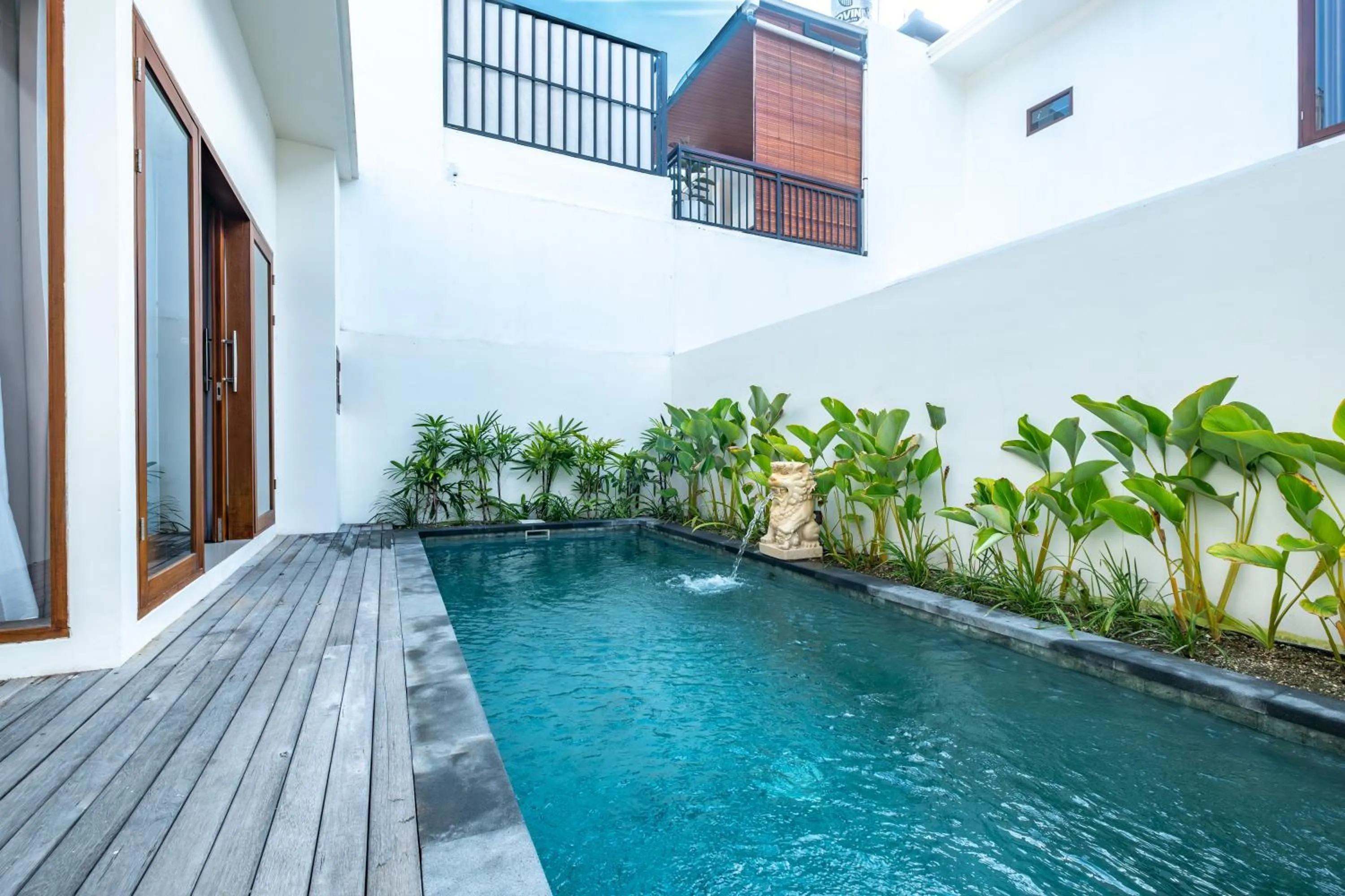Swimming pool in Taman Seminyak Suites