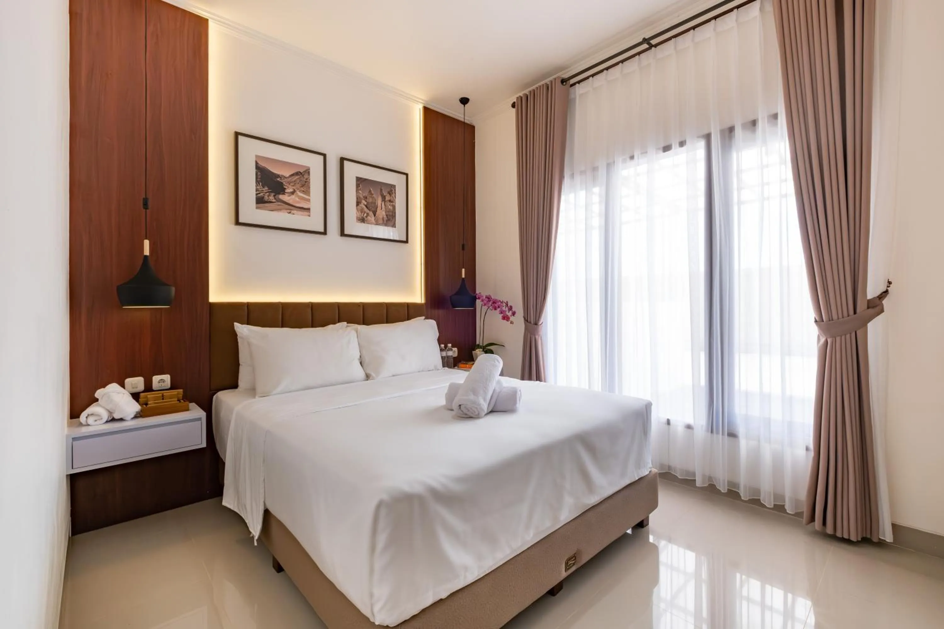 Bed in Taman Seminyak Suites