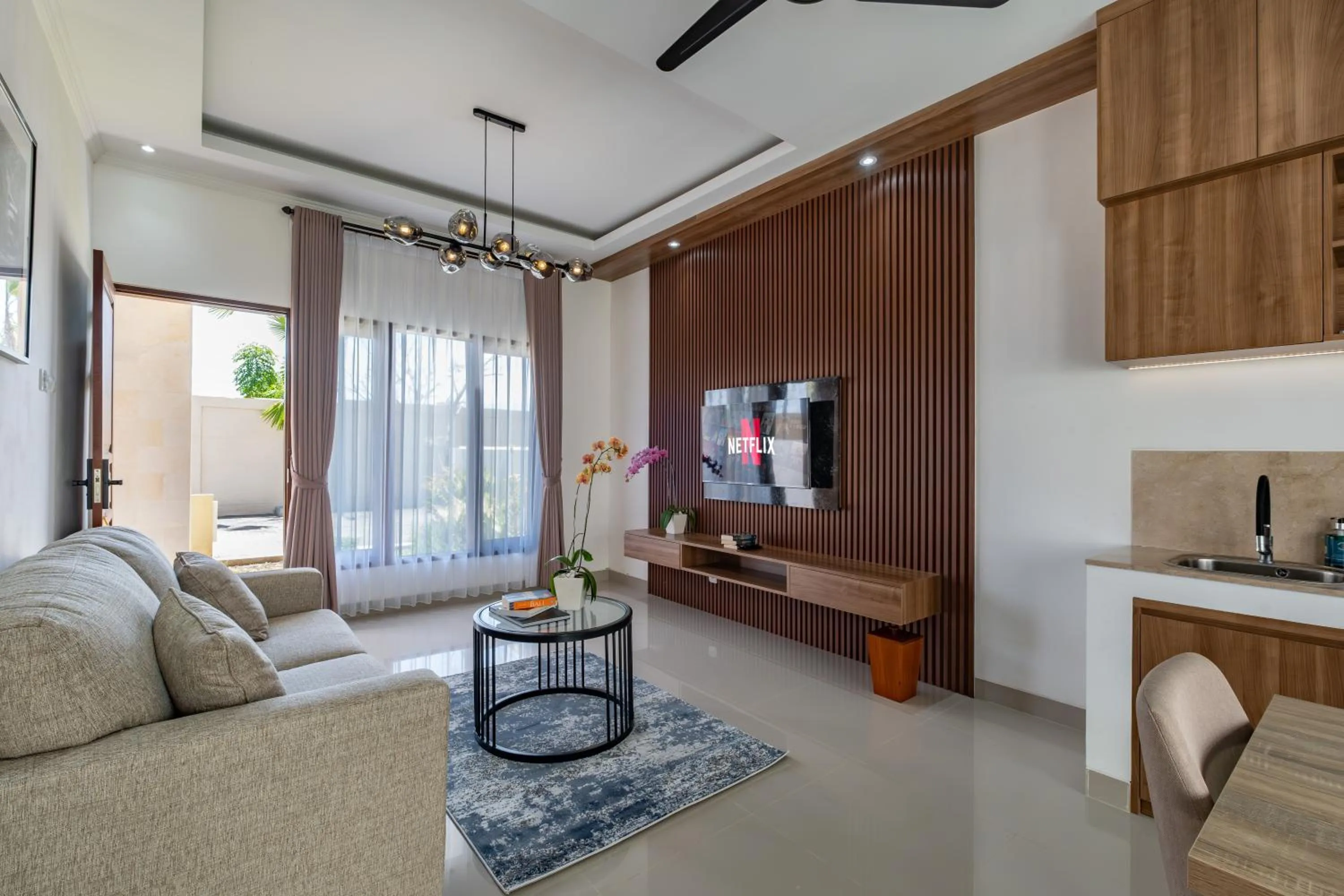 TV and multimedia in Taman Seminyak Suites