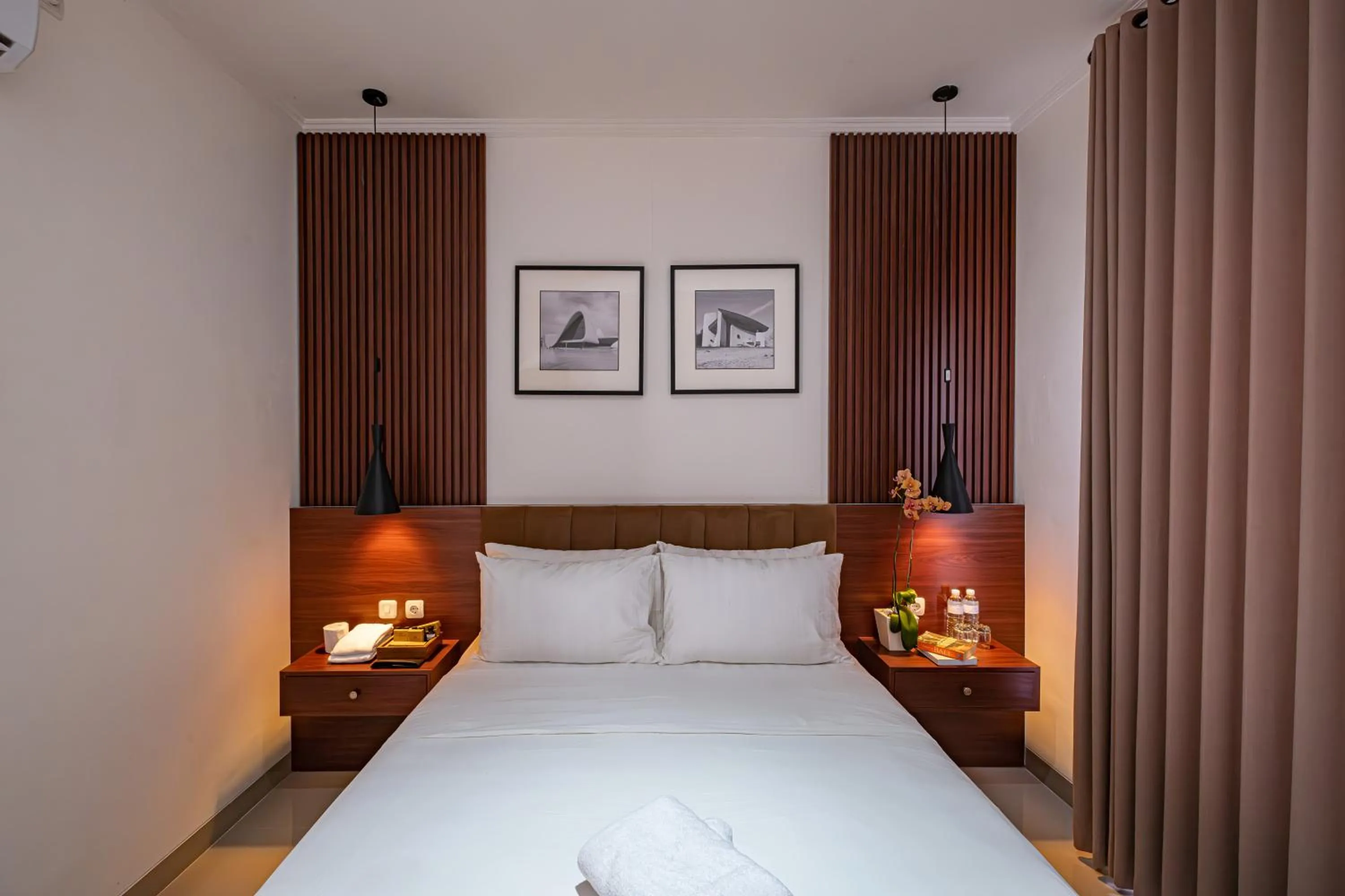 Bed in Taman Seminyak Suites