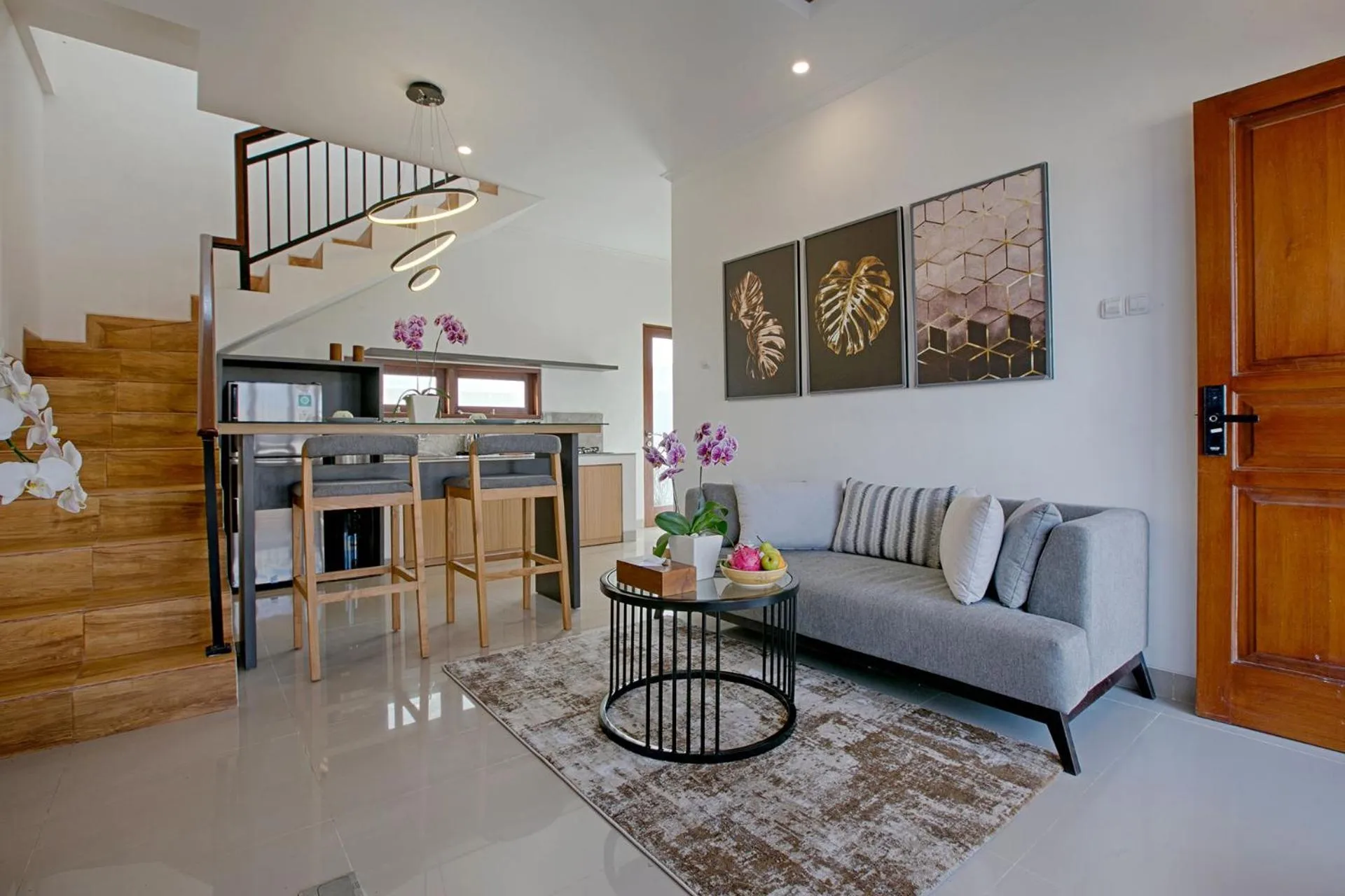 Dining area in Taman Seminyak Suites