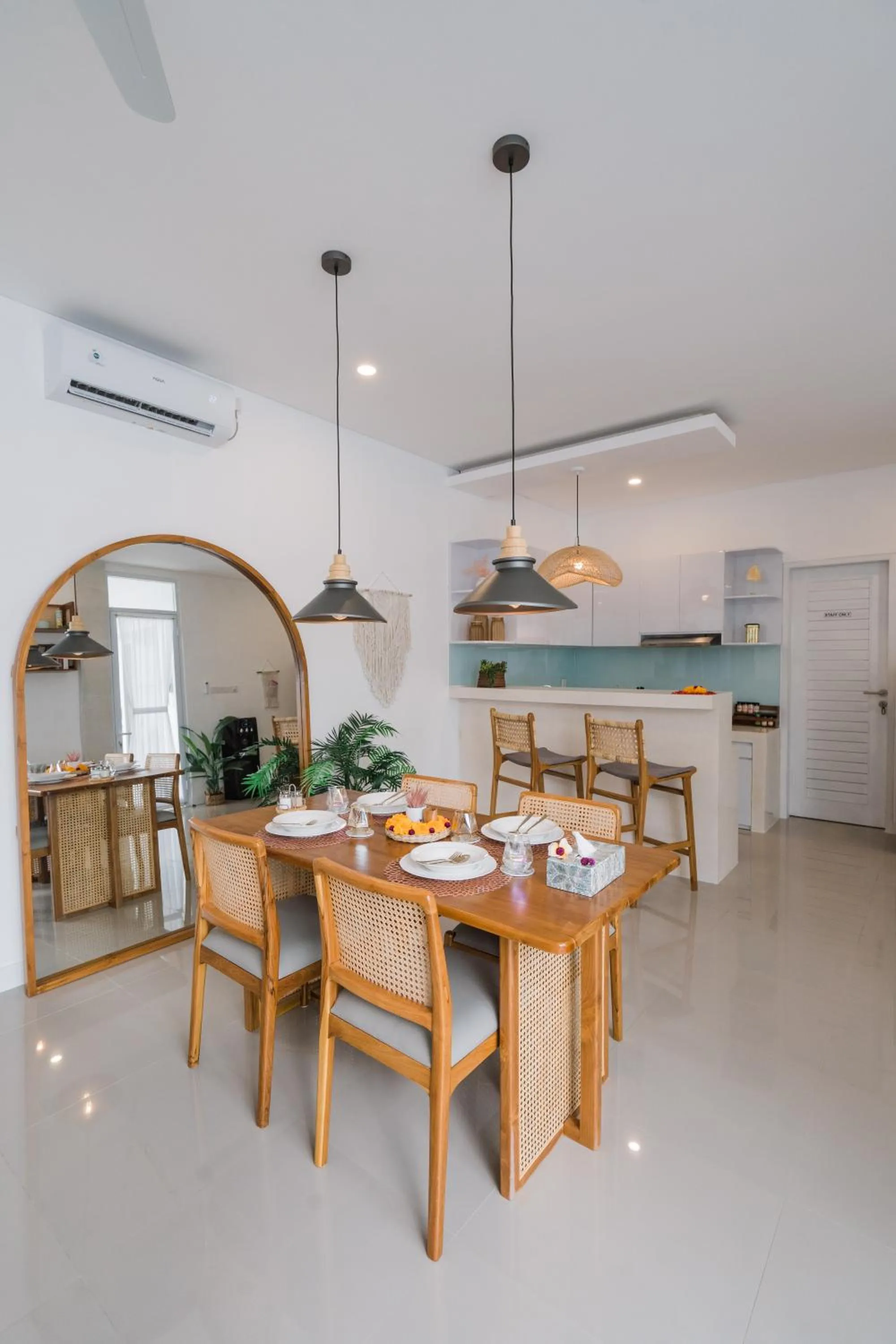 Living room in Villa Noni Kerobokan - By Bali Lyfe Venture