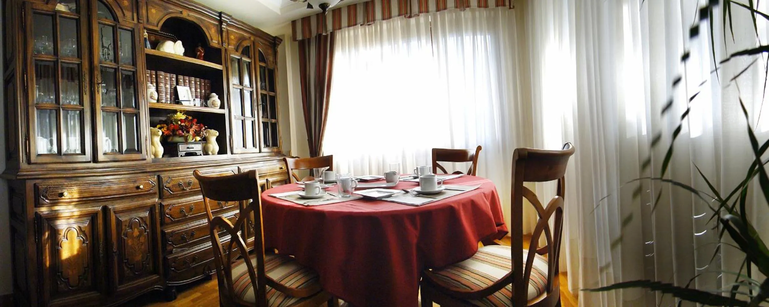 Communal lounge/ TV room in B&B Zaldu