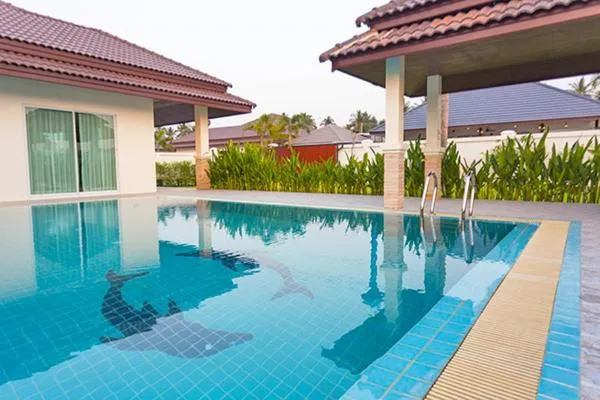 Unique Pool Villa Resort