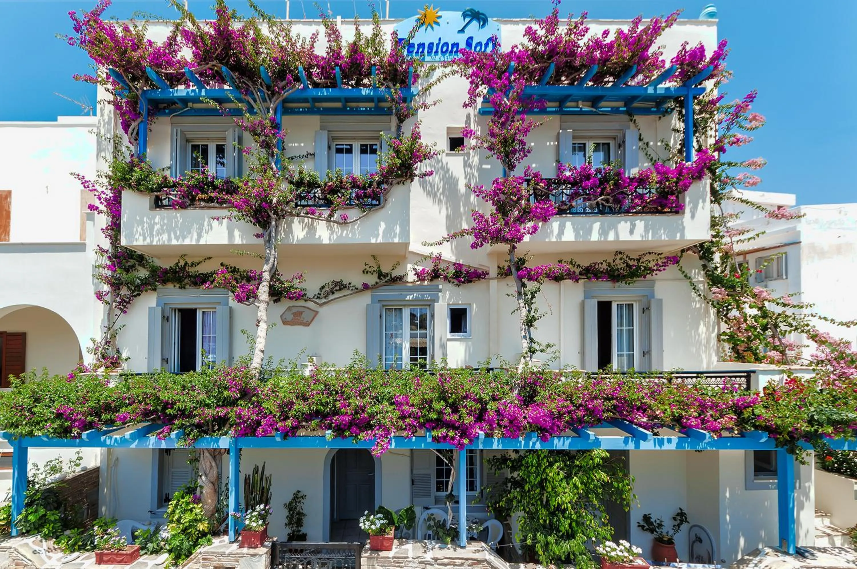 Property building in Sofi pension