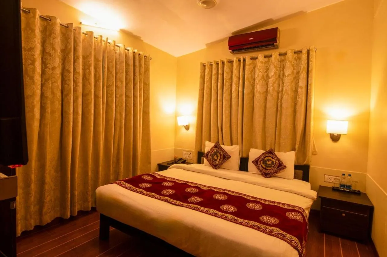 Bed in Silvanus Forest Retreat, Alibaug